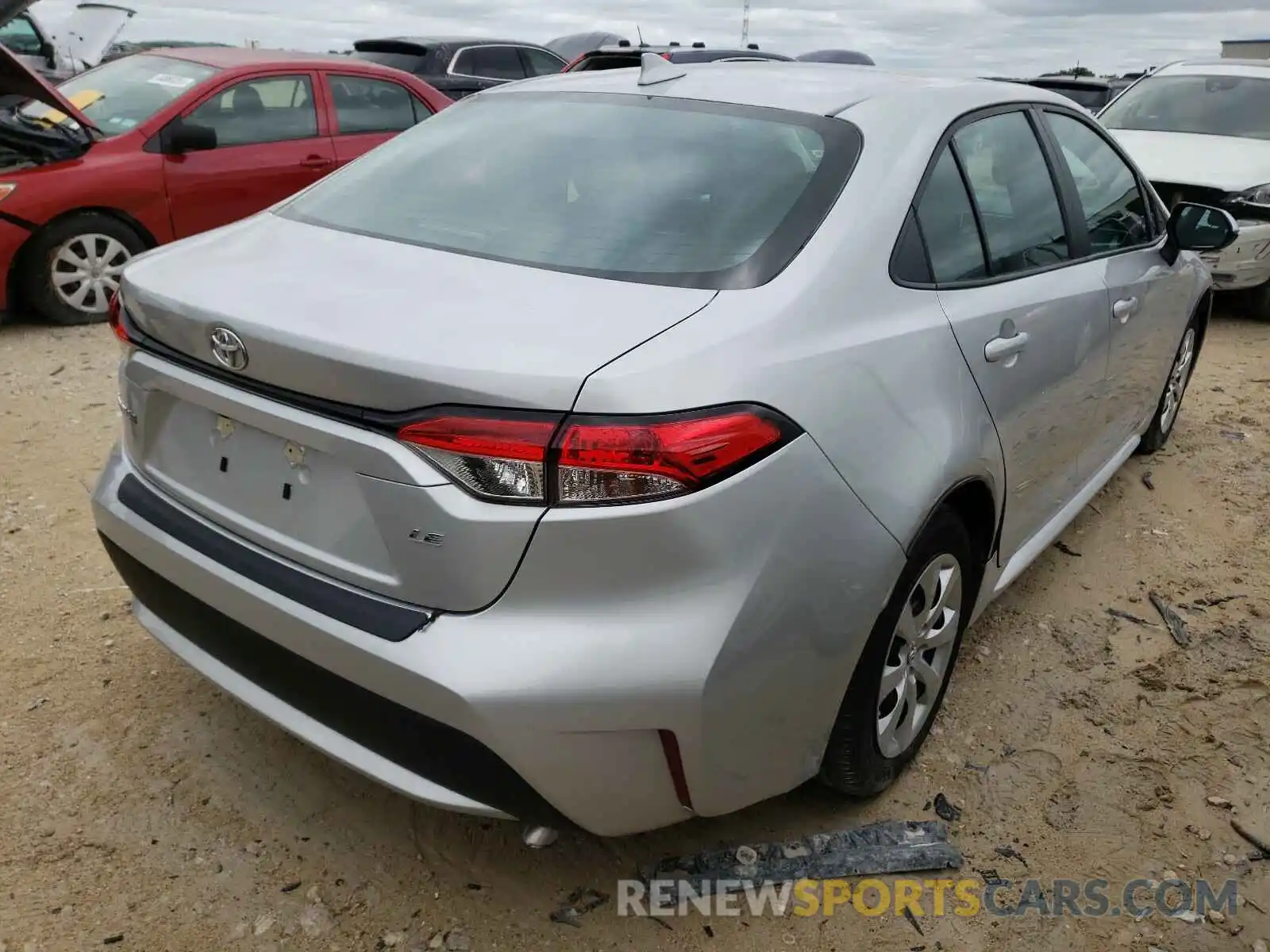 4 Photograph of a damaged car 5YFEPRAE6LP056888 TOYOTA COROLLA 2020