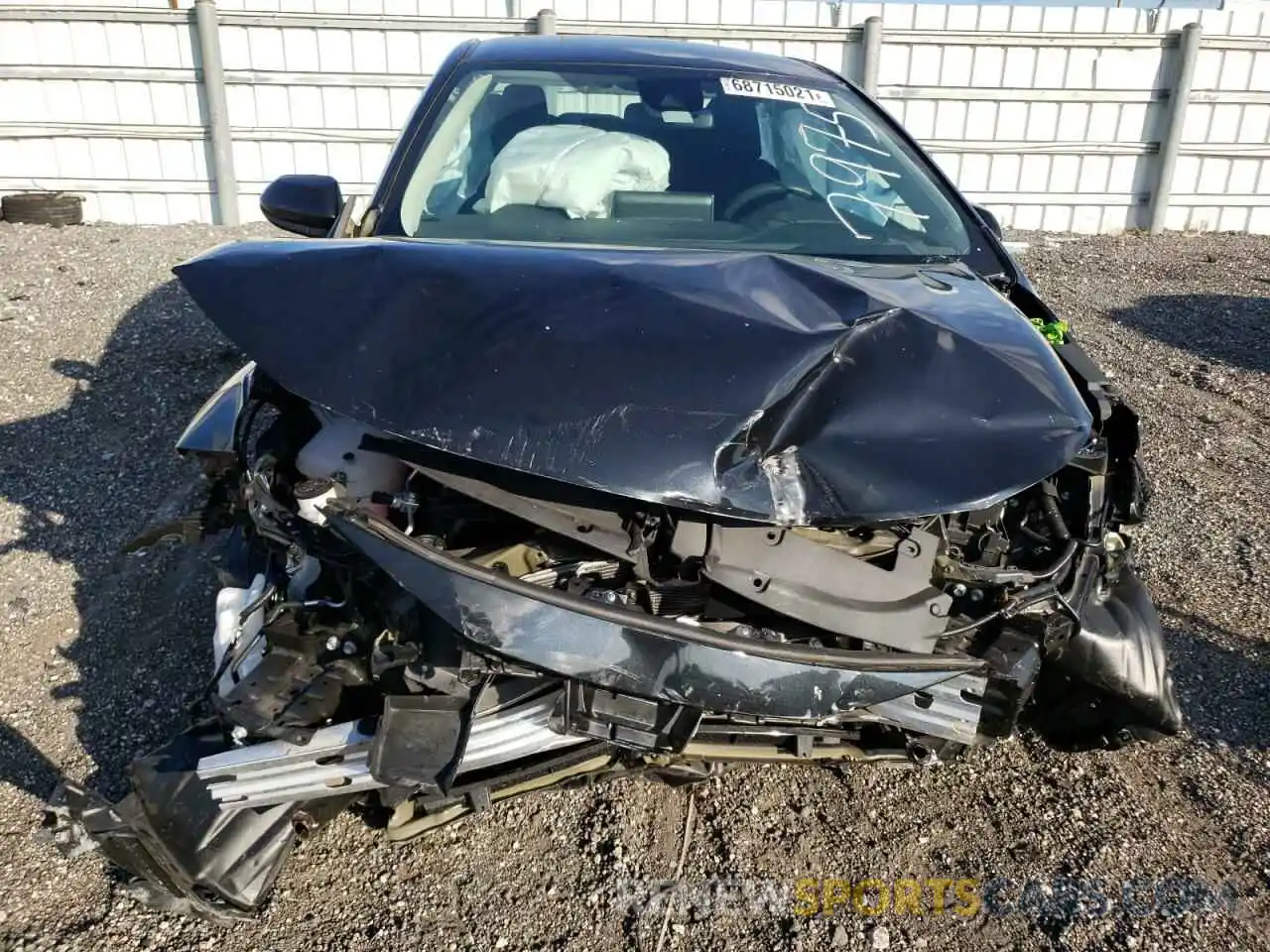 9 Photograph of a damaged car 5YFEPRAE6LP057975 TOYOTA COROLLA 2020