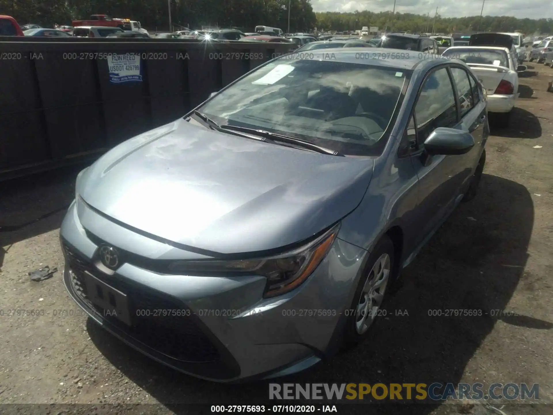 2 Photograph of a damaged car 5YFEPRAE6LP058284 TOYOTA COROLLA 2020