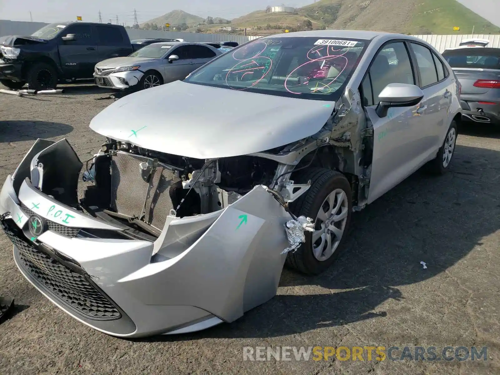 2 Photograph of a damaged car 5YFEPRAE6LP059550 TOYOTA COROLLA 2020