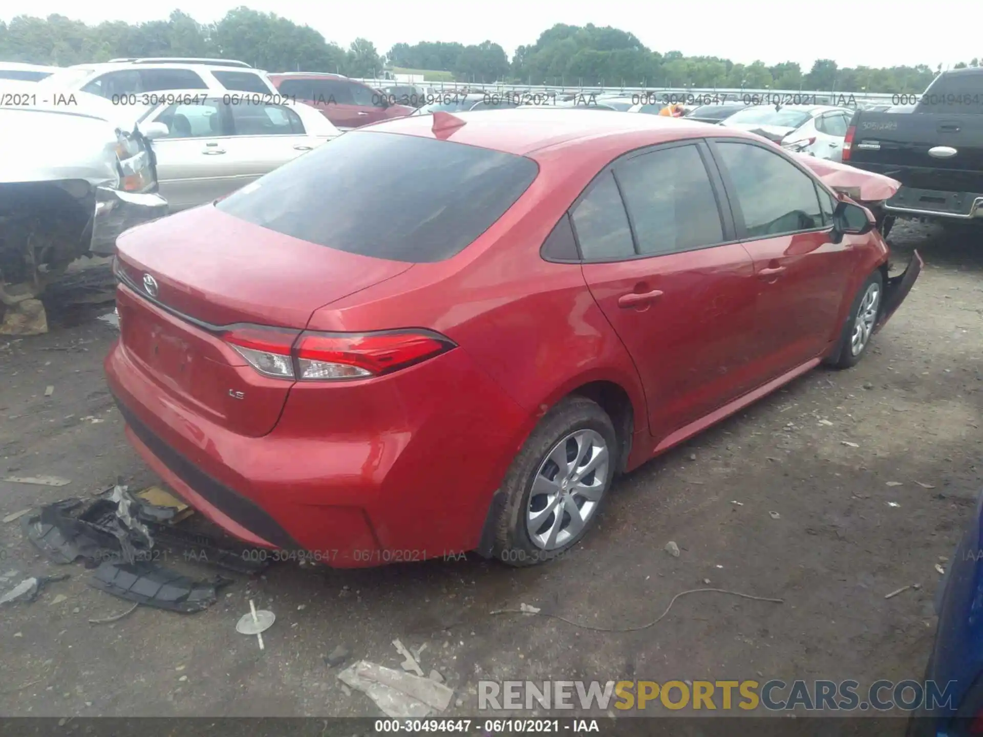 4 Photograph of a damaged car 5YFEPRAE6LP060469 TOYOTA COROLLA 2020