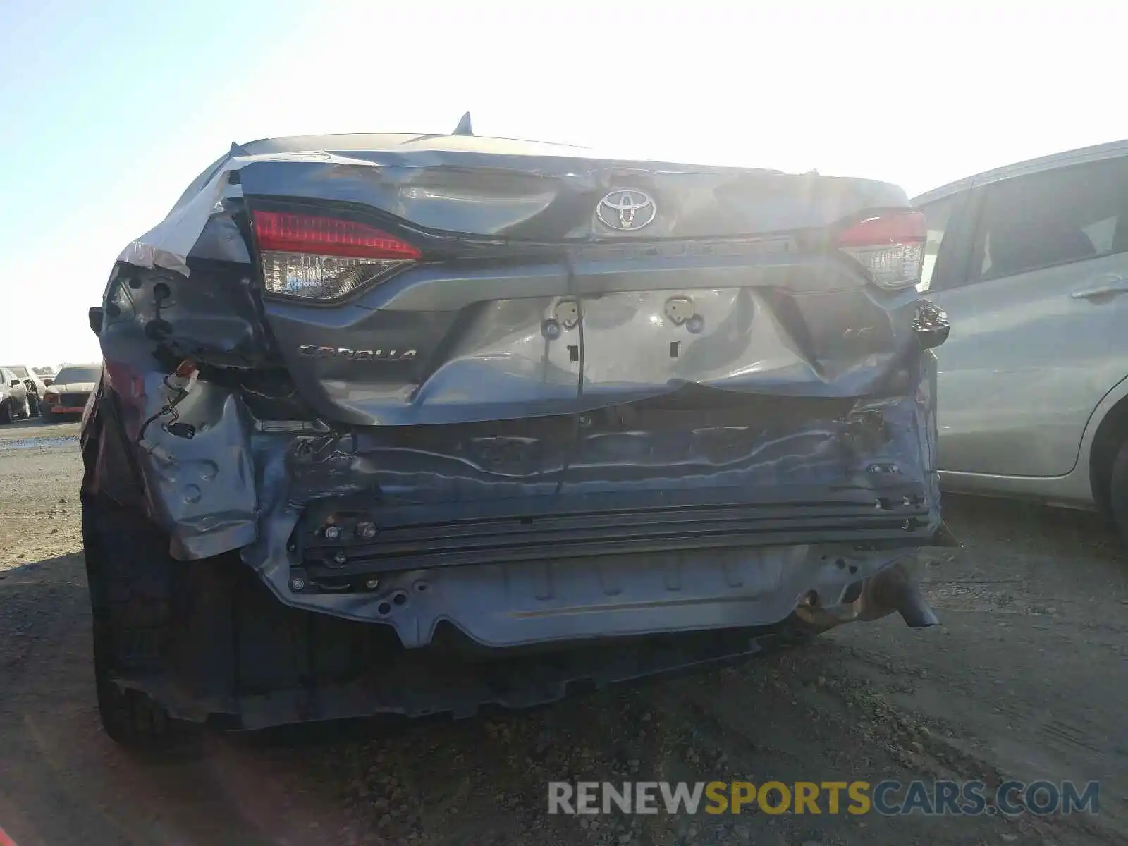 9 Photograph of a damaged car 5YFEPRAE6LP060519 TOYOTA COROLLA 2020