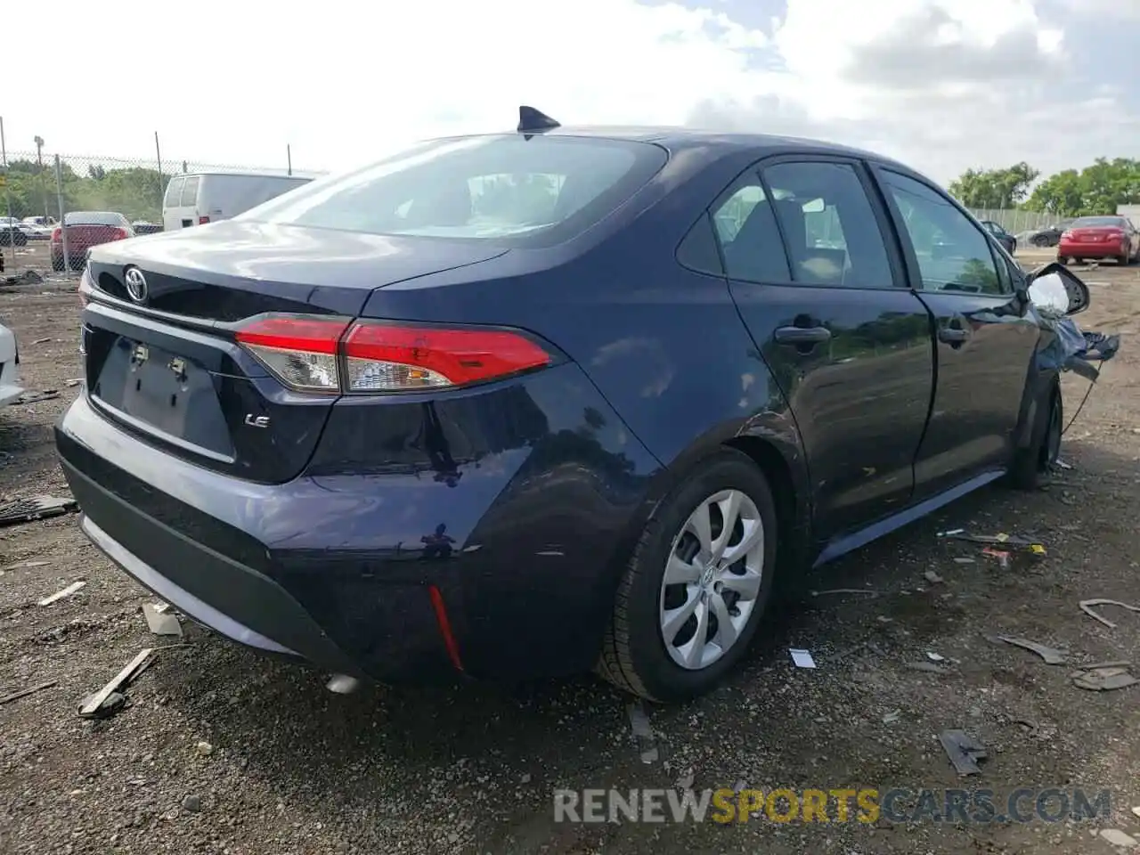 4 Photograph of a damaged car 5YFEPRAE6LP060598 TOYOTA COROLLA 2020