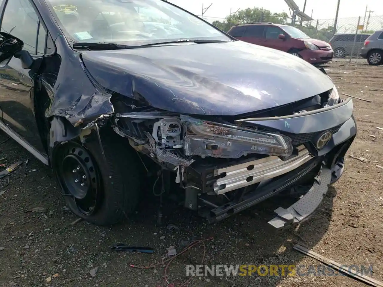 9 Photograph of a damaged car 5YFEPRAE6LP060598 TOYOTA COROLLA 2020