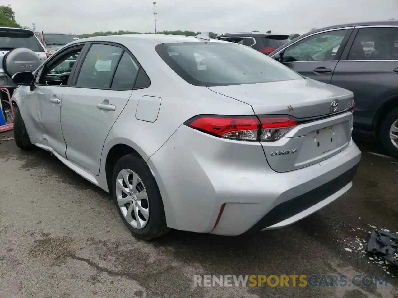 3 Photograph of a damaged car 5YFEPRAE6LP060746 TOYOTA COROLLA 2020