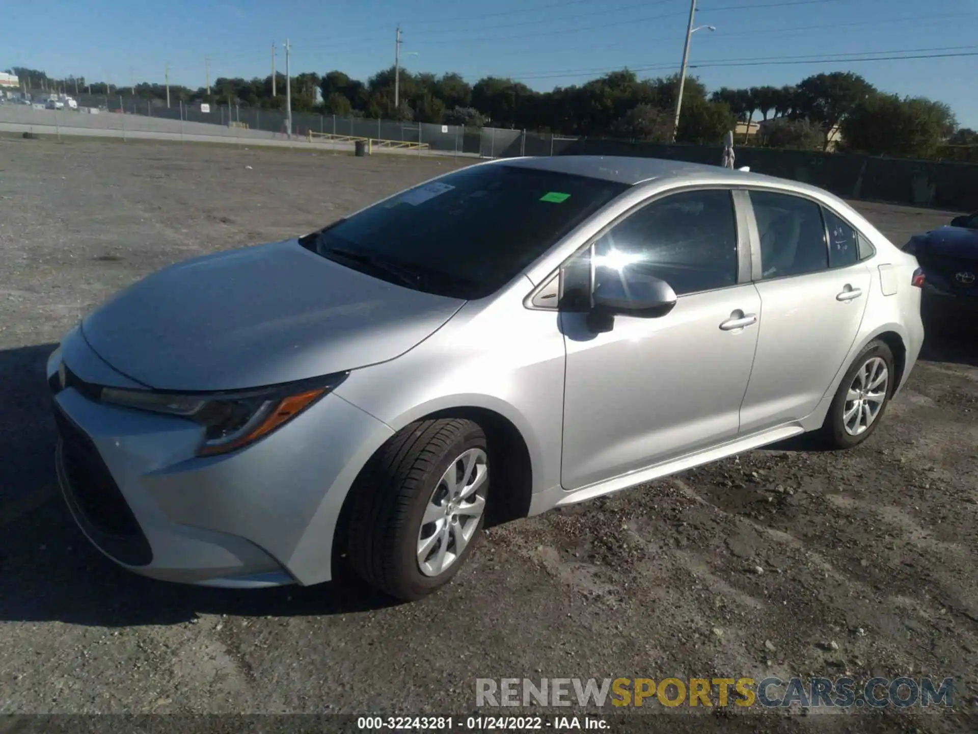 2 Photograph of a damaged car 5YFEPRAE6LP060794 TOYOTA COROLLA 2020