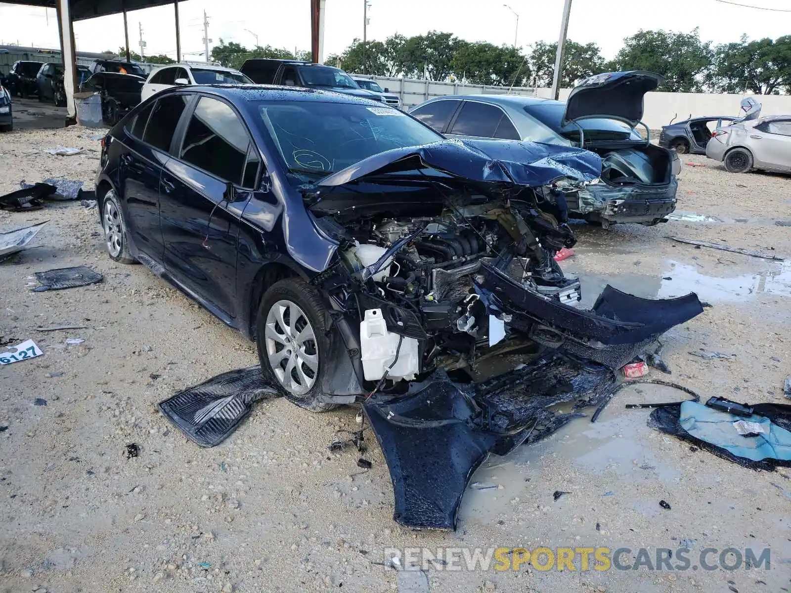 1 Photograph of a damaged car 5YFEPRAE6LP062030 TOYOTA COROLLA 2020