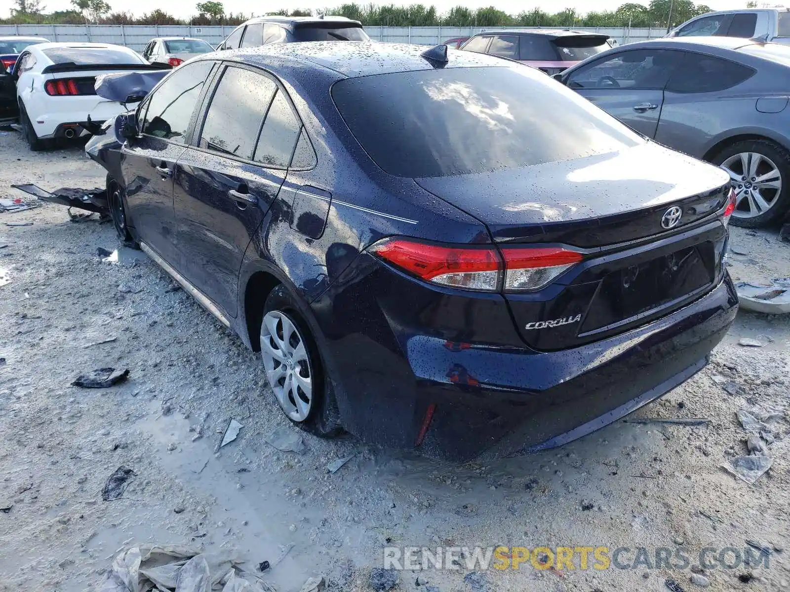 3 Photograph of a damaged car 5YFEPRAE6LP062030 TOYOTA COROLLA 2020