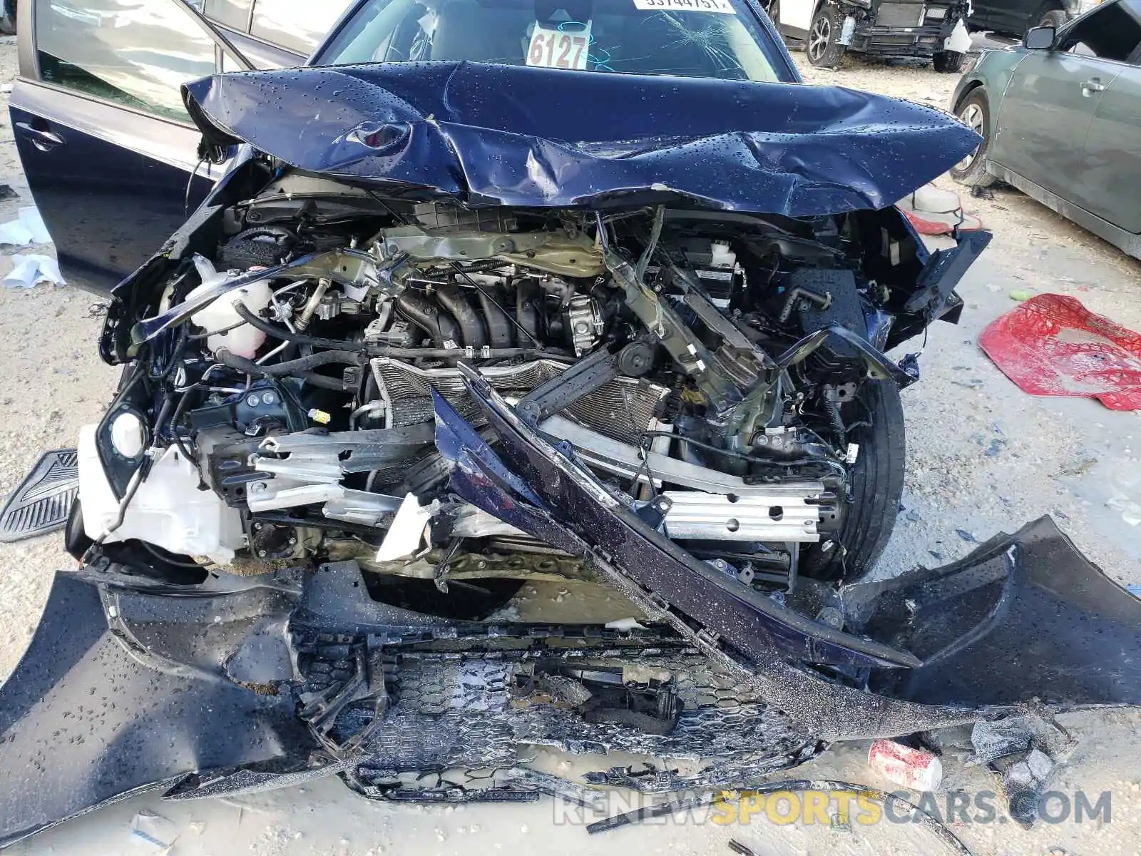 9 Photograph of a damaged car 5YFEPRAE6LP062030 TOYOTA COROLLA 2020