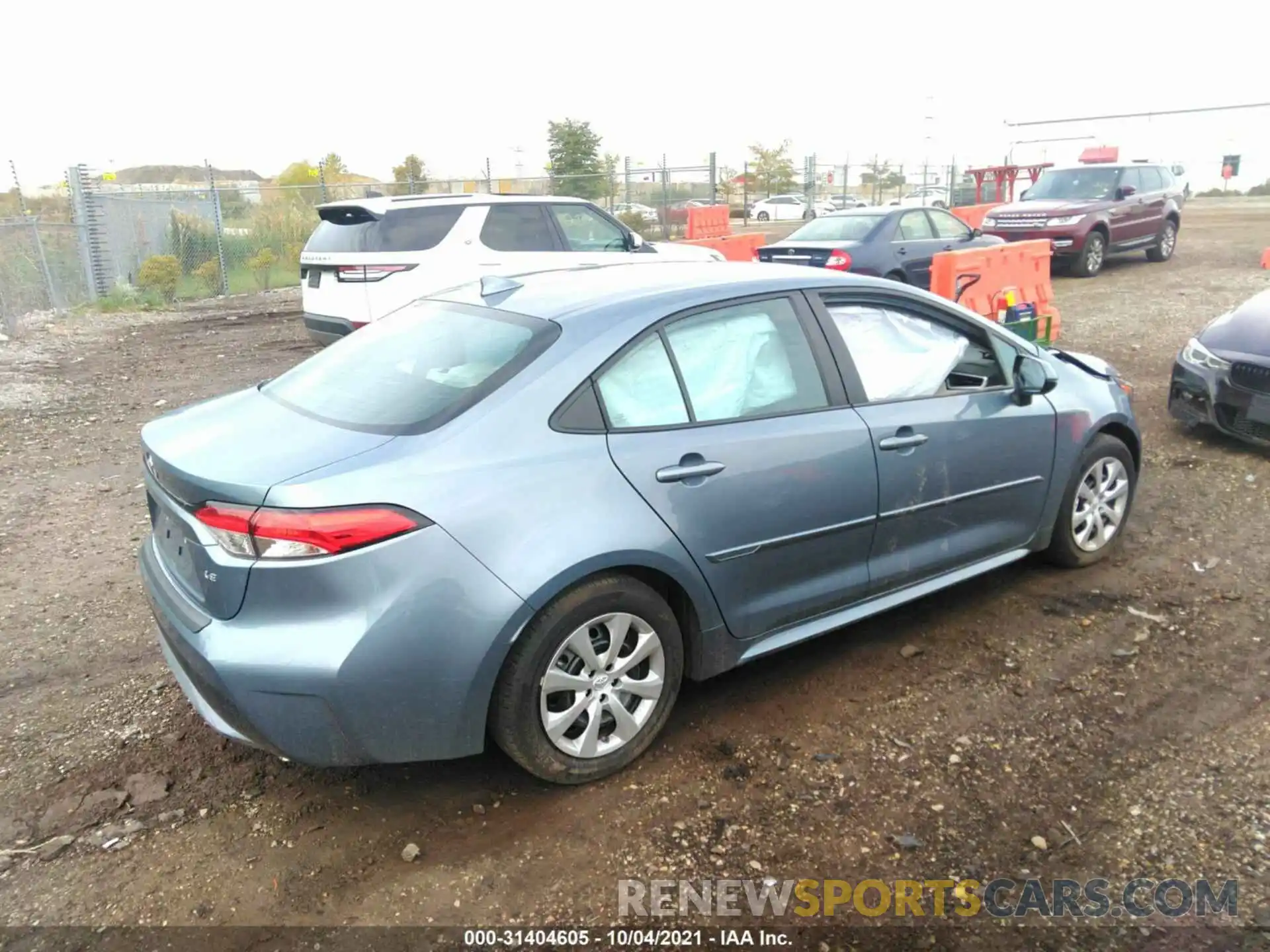 4 Photograph of a damaged car 5YFEPRAE6LP062349 TOYOTA COROLLA 2020