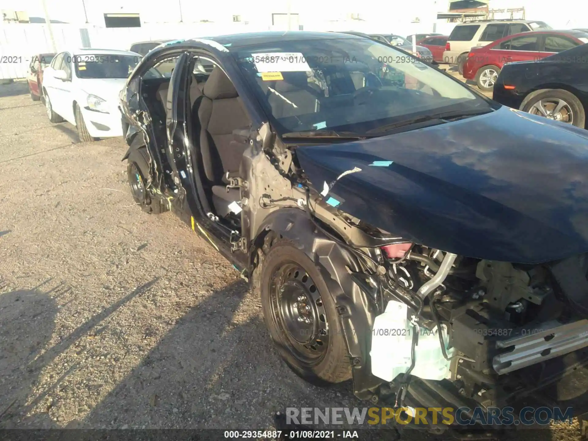 6 Photograph of a damaged car 5YFEPRAE6LP062626 TOYOTA COROLLA 2020