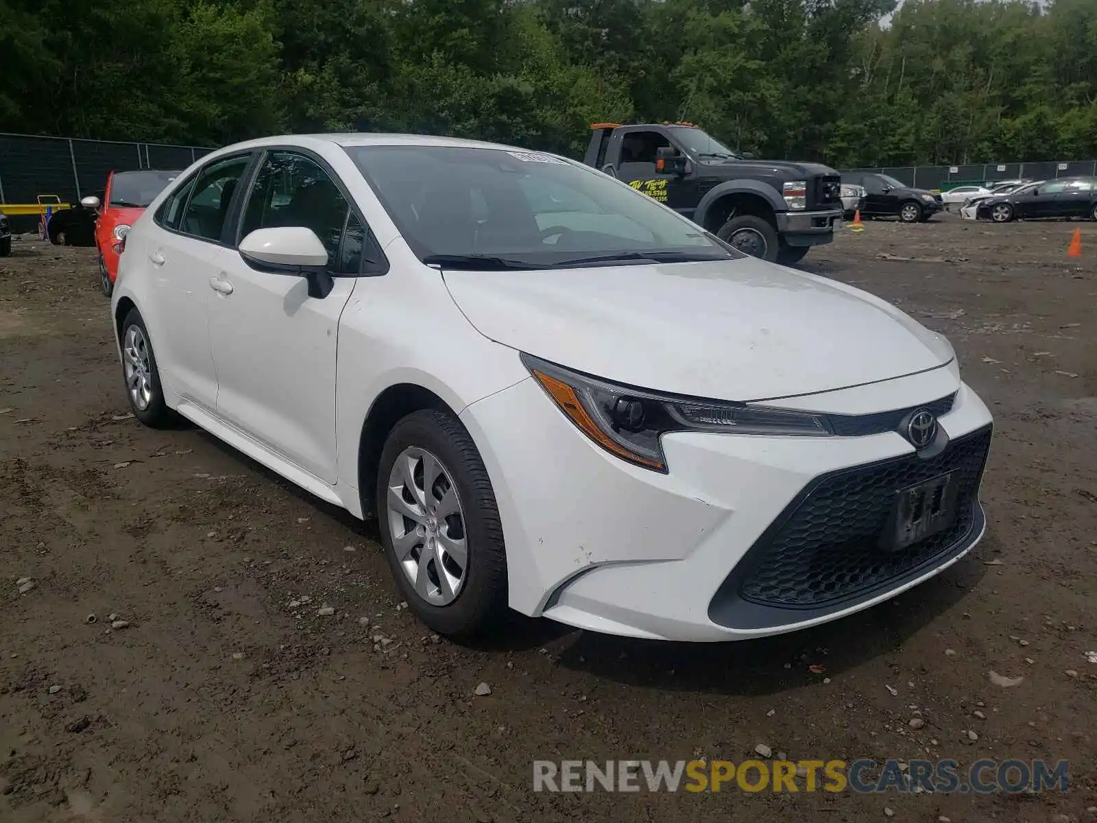 1 Photograph of a damaged car 5YFEPRAE6LP062836 TOYOTA COROLLA 2020