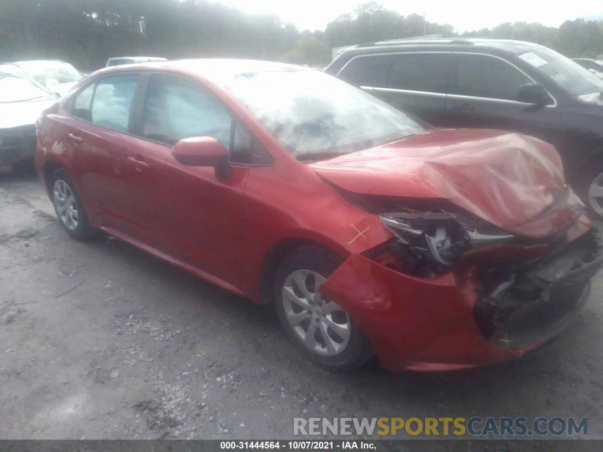 1 Photograph of a damaged car 5YFEPRAE6LP062948 TOYOTA COROLLA 2020