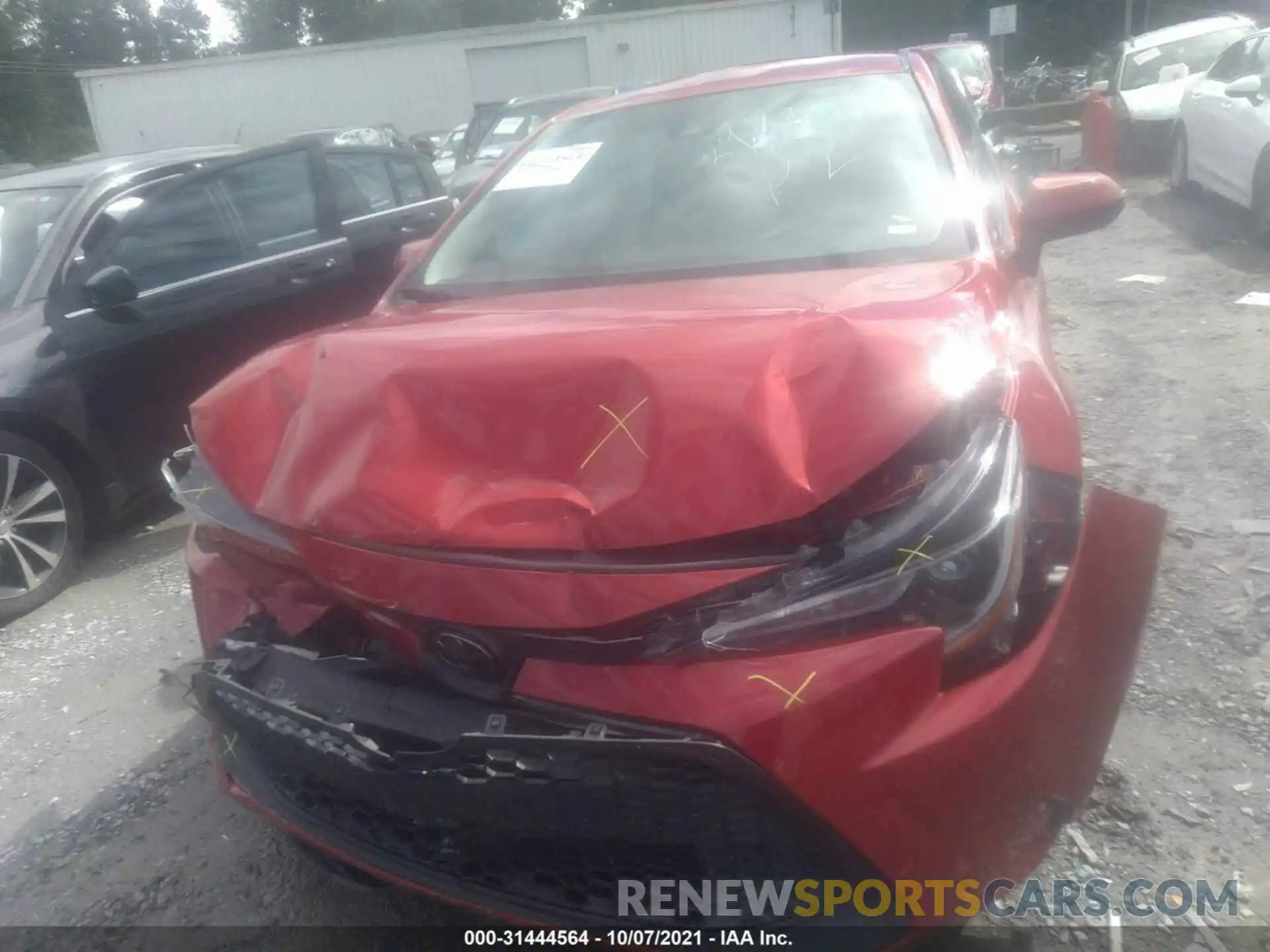 6 Photograph of a damaged car 5YFEPRAE6LP062948 TOYOTA COROLLA 2020