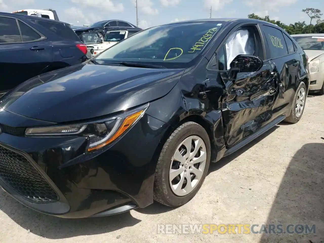 10 Photograph of a damaged car 5YFEPRAE6LP063629 TOYOTA COROLLA 2020