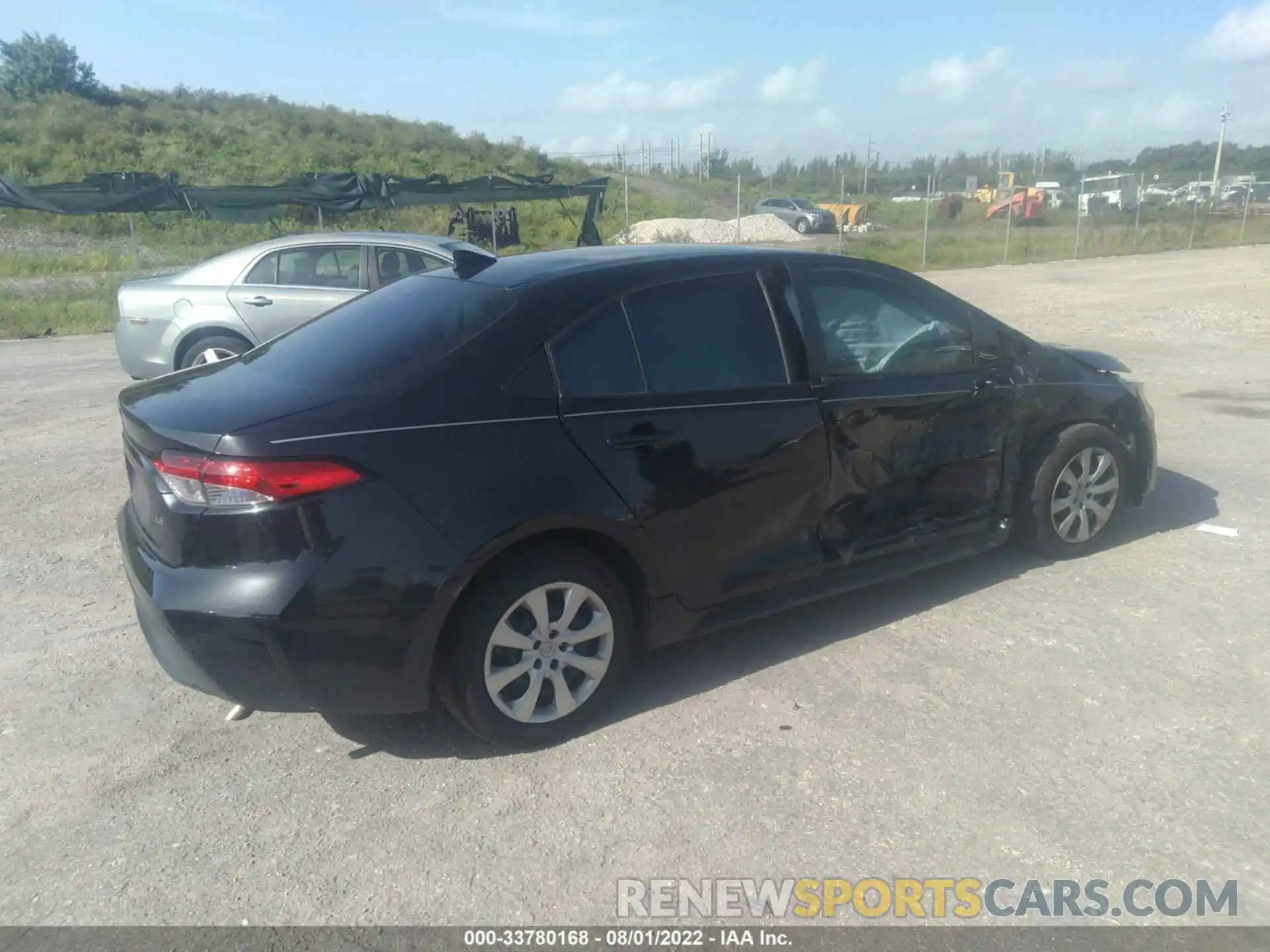 4 Photograph of a damaged car 5YFEPRAE6LP063680 TOYOTA COROLLA 2020