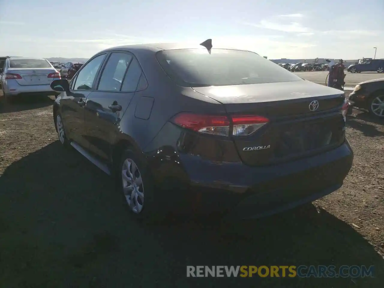 3 Photograph of a damaged car 5YFEPRAE6LP063940 TOYOTA COROLLA 2020