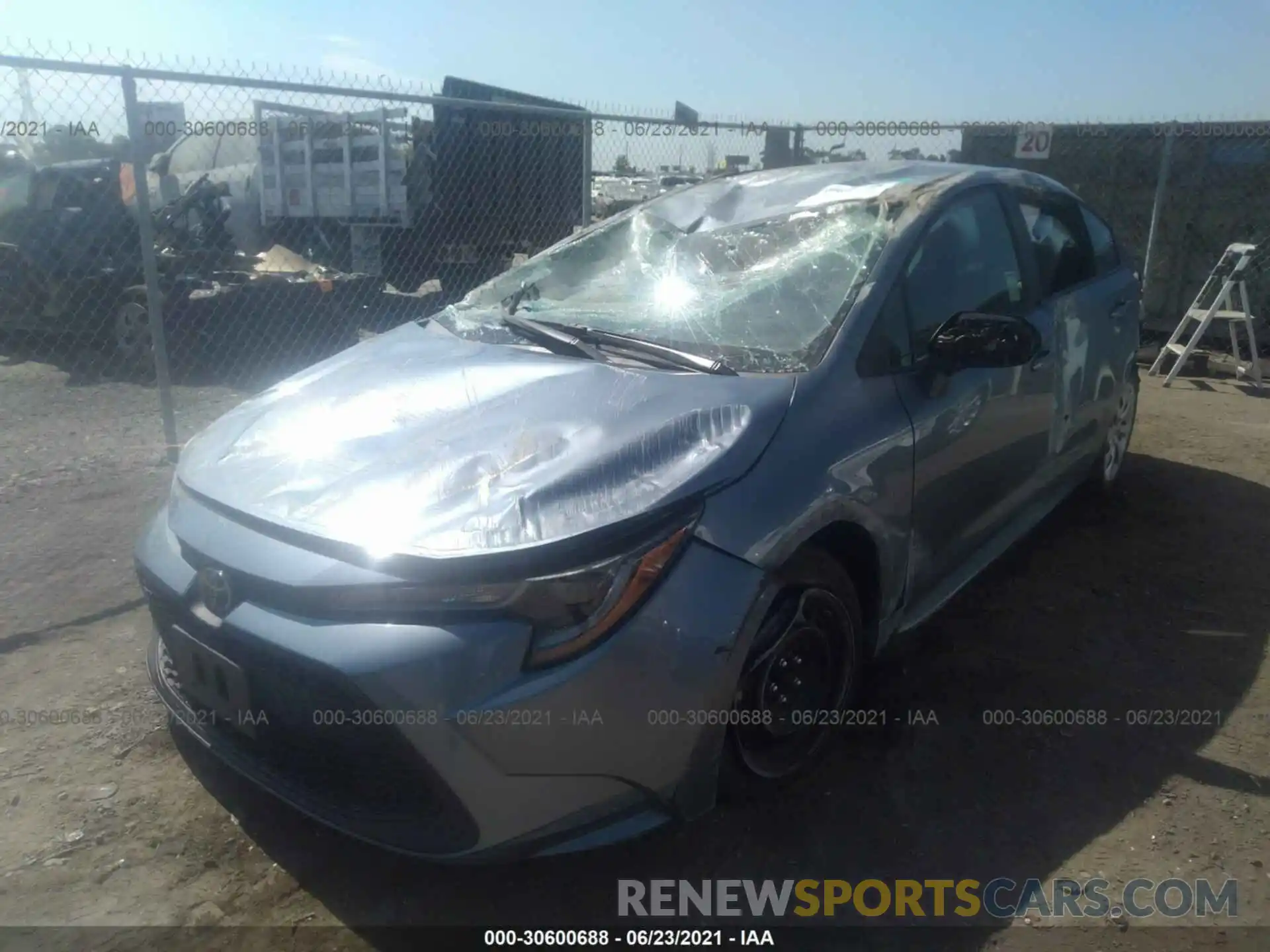 2 Photograph of a damaged car 5YFEPRAE6LP064764 TOYOTA COROLLA 2020