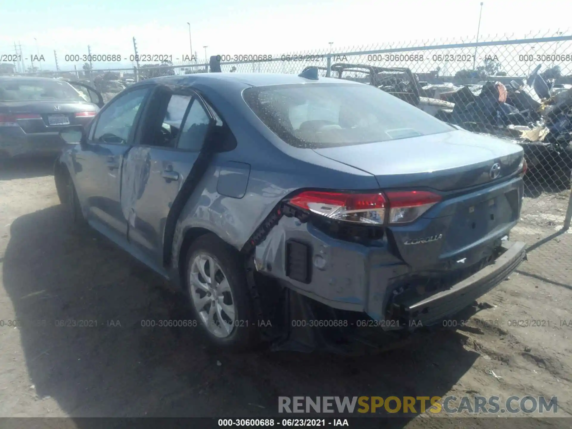 3 Photograph of a damaged car 5YFEPRAE6LP064764 TOYOTA COROLLA 2020