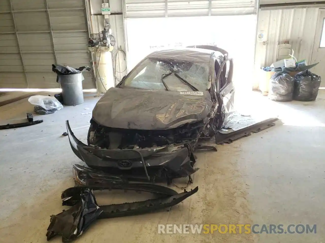 9 Photograph of a damaged car 5YFEPRAE6LP065185 TOYOTA COROLLA 2020