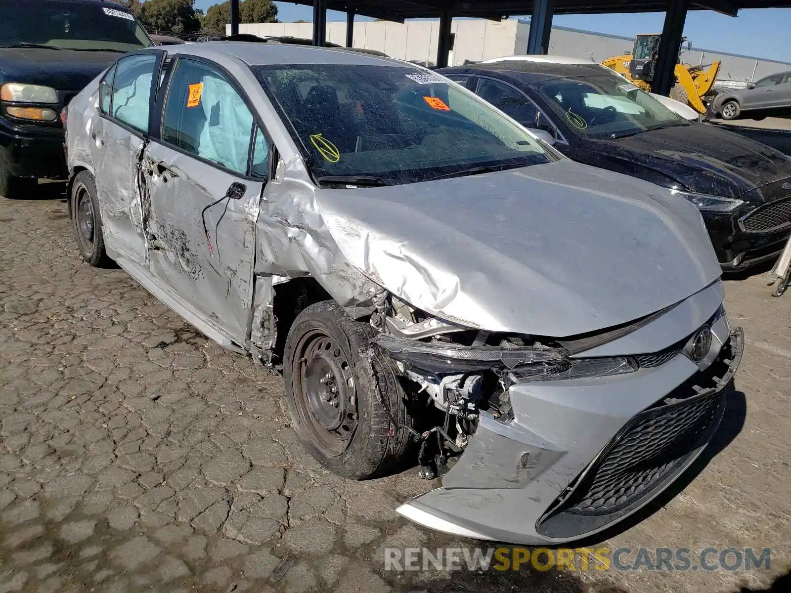 1 Photograph of a damaged car 5YFEPRAE6LP065865 TOYOTA COROLLA 2020