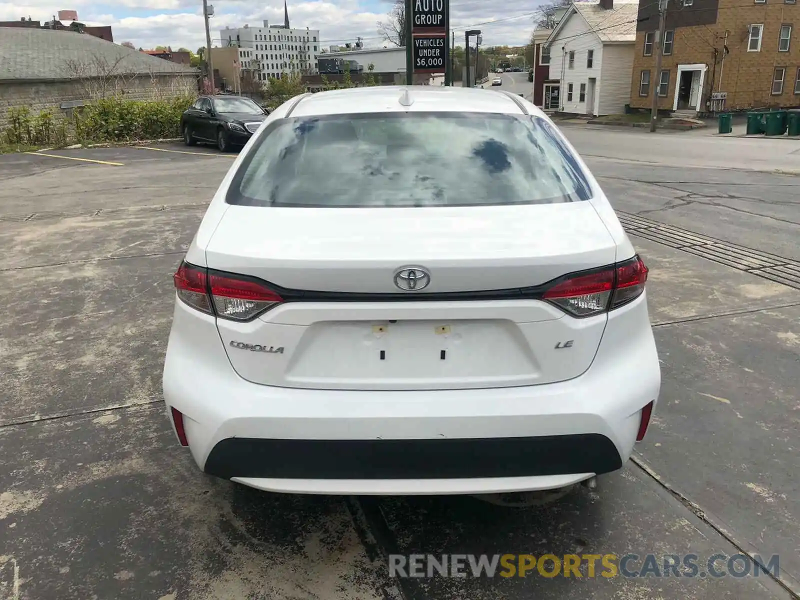 3 Photograph of a damaged car 5YFEPRAE6LP065929 TOYOTA COROLLA 2020