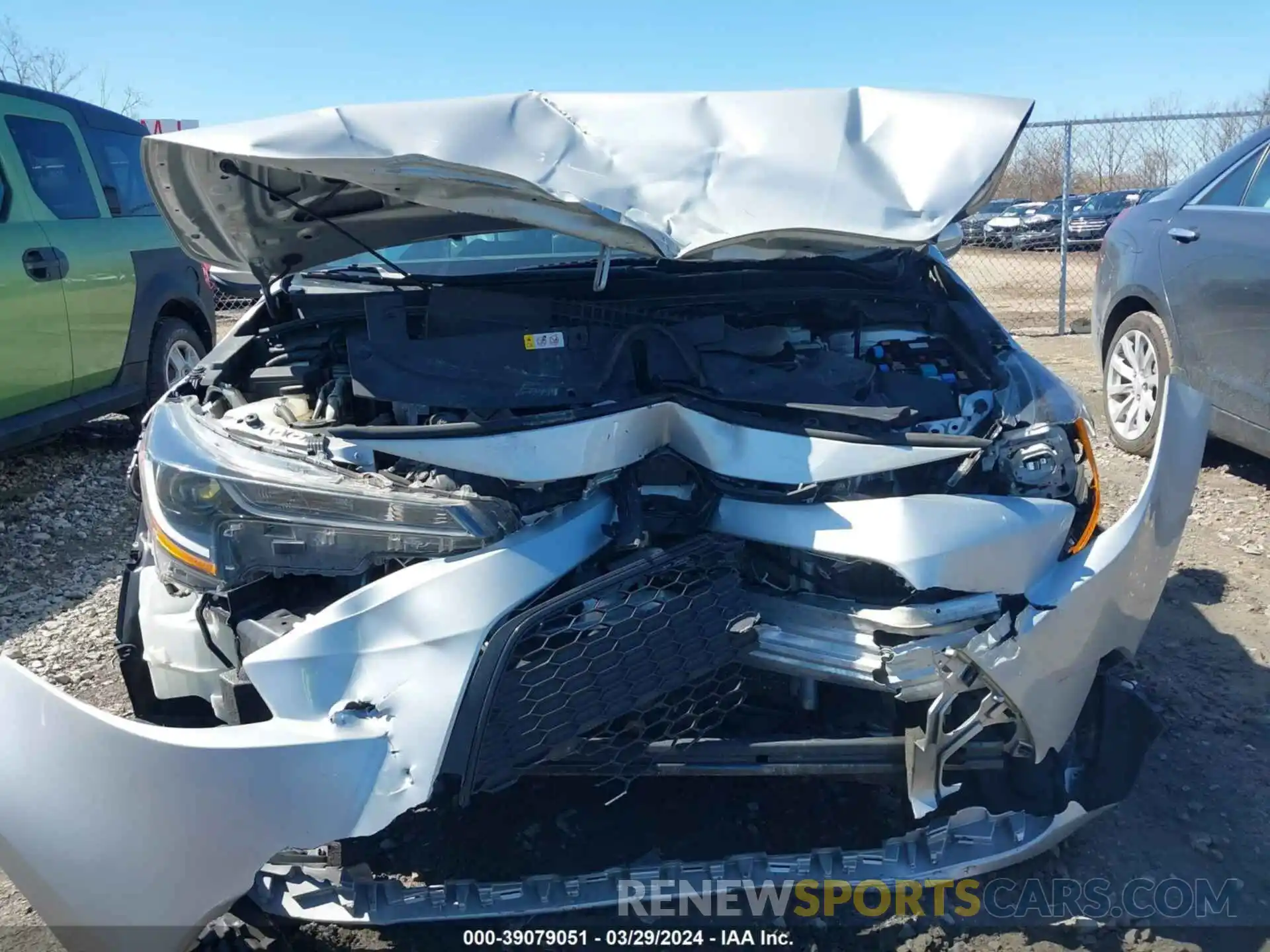 12 Photograph of a damaged car 5YFEPRAE6LP065932 TOYOTA COROLLA 2020