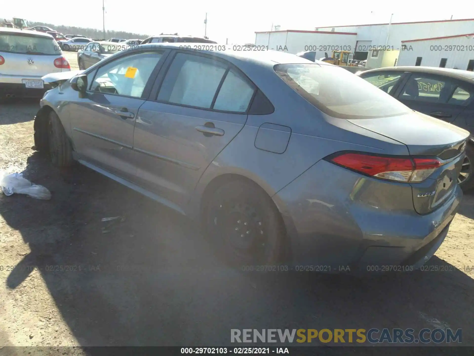 3 Photograph of a damaged car 5YFEPRAE6LP066062 TOYOTA COROLLA 2020