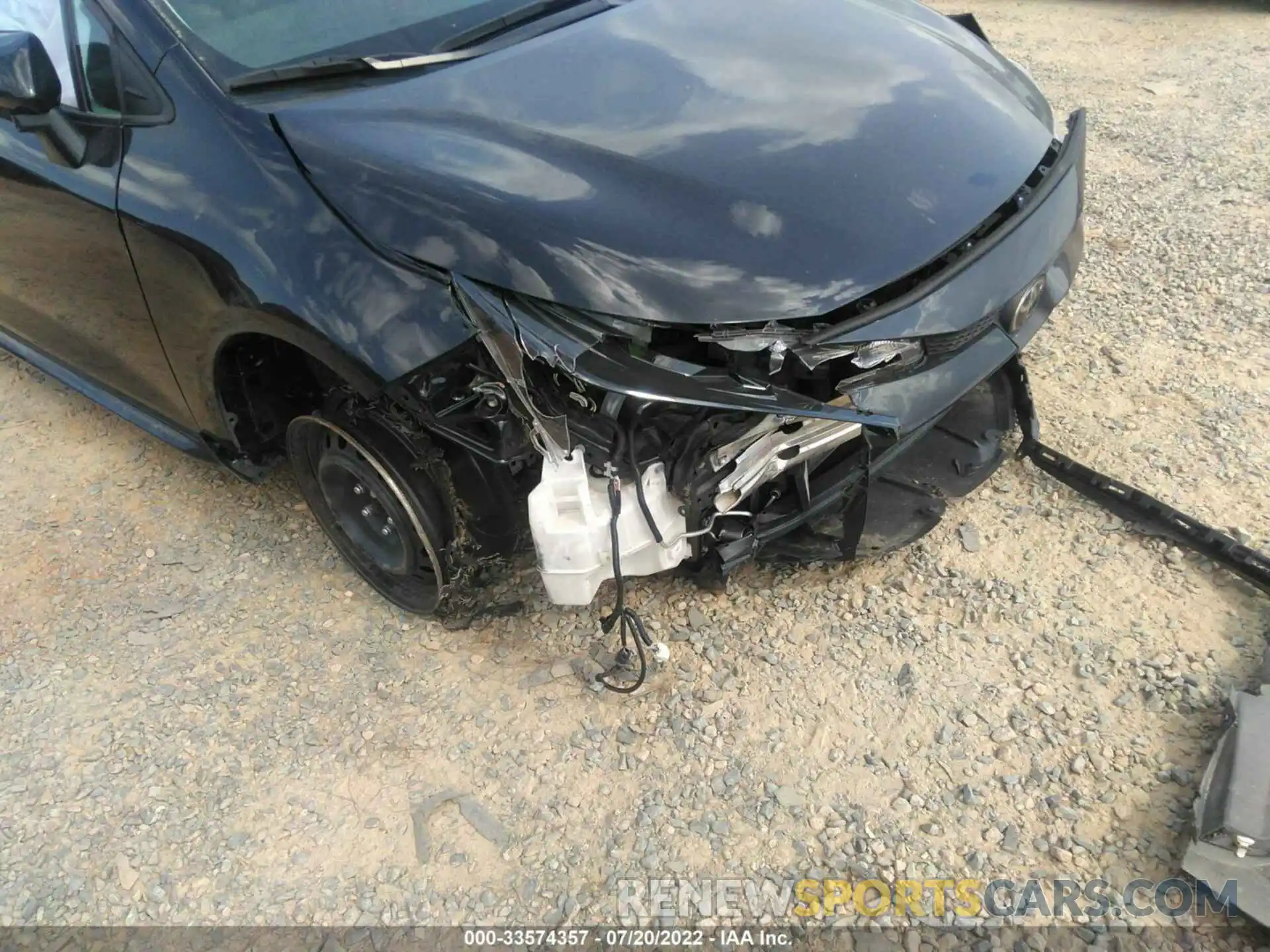 6 Photograph of a damaged car 5YFEPRAE6LP066207 TOYOTA COROLLA 2020