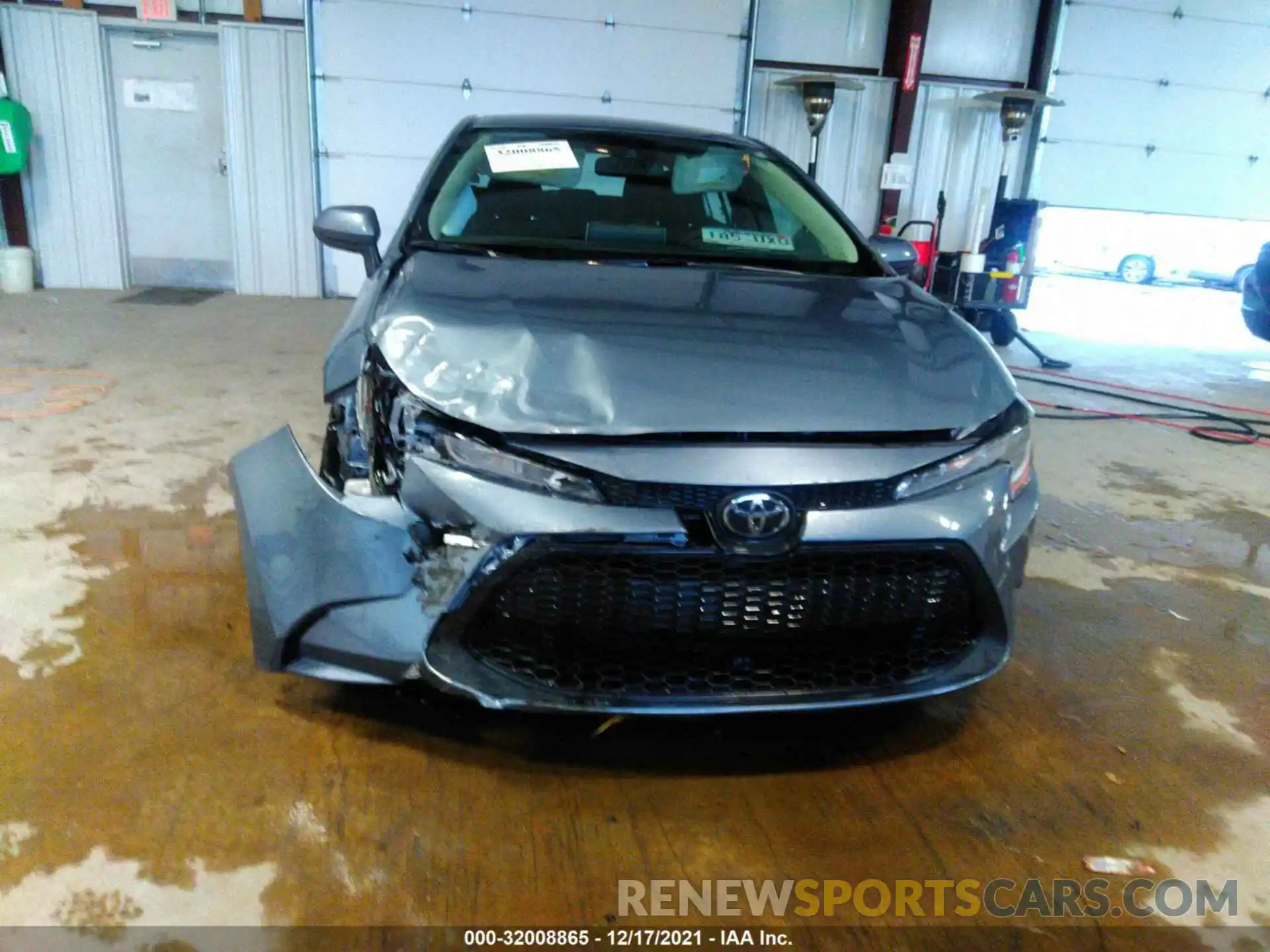 6 Photograph of a damaged car 5YFEPRAE6LP066837 TOYOTA COROLLA 2020