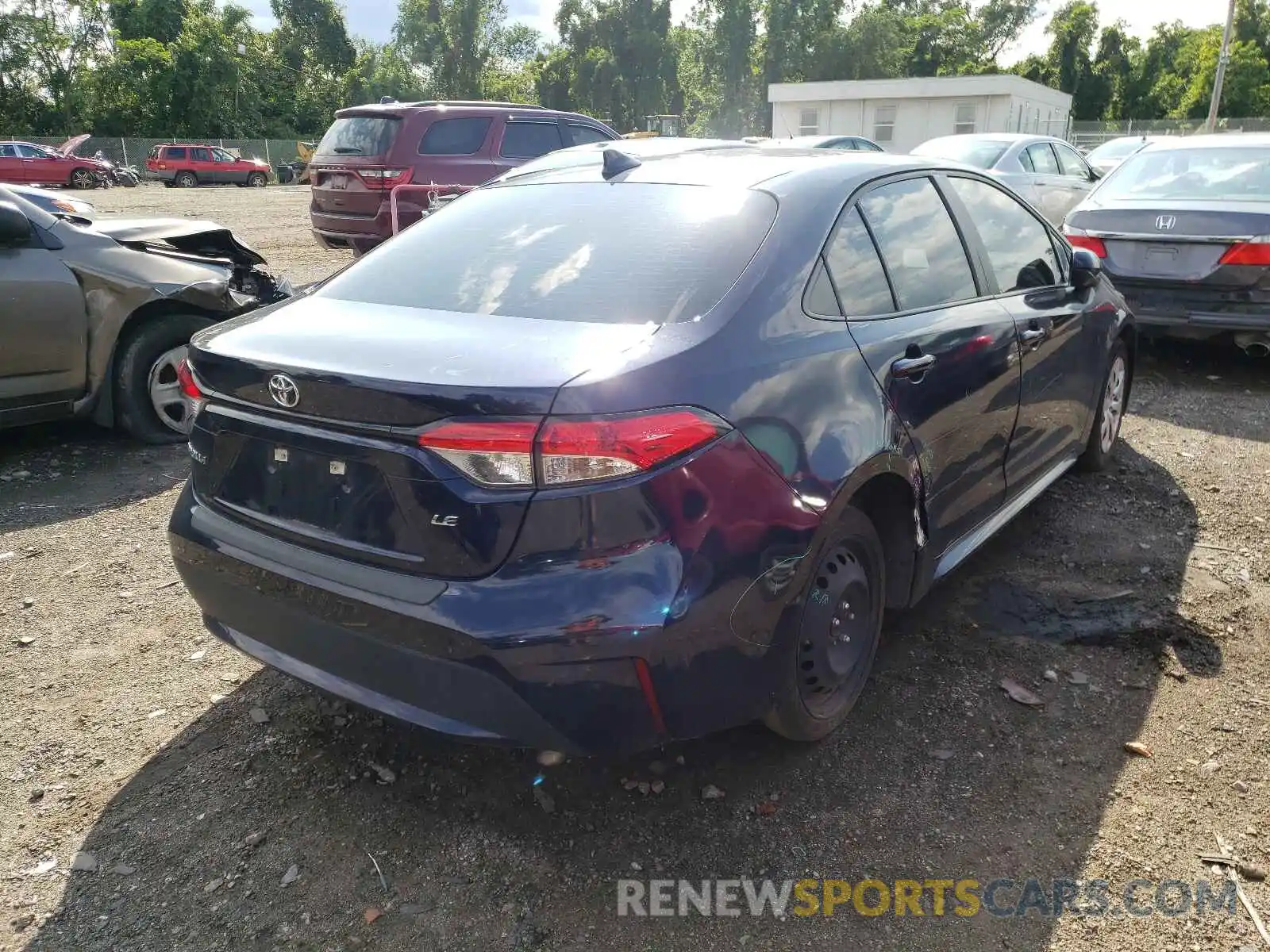 4 Photograph of a damaged car 5YFEPRAE6LP067292 TOYOTA COROLLA 2020