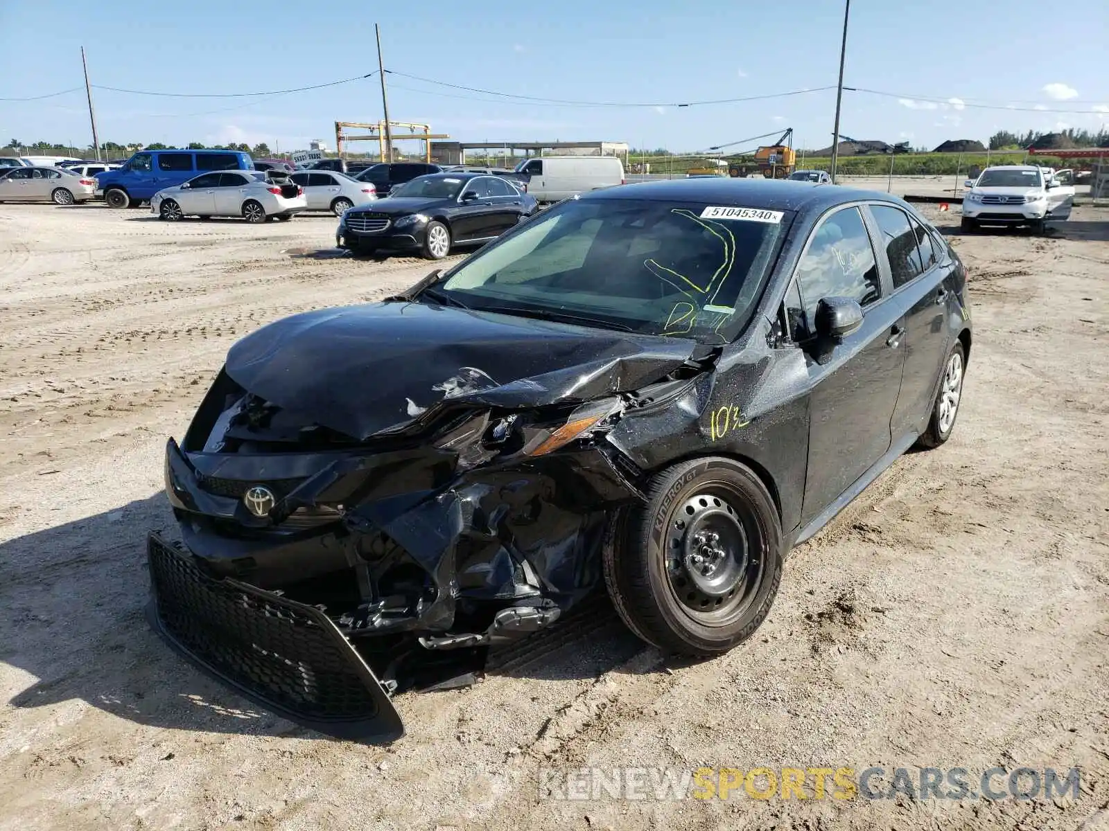 2 Photograph of a damaged car 5YFEPRAE6LP067387 TOYOTA COROLLA 2020