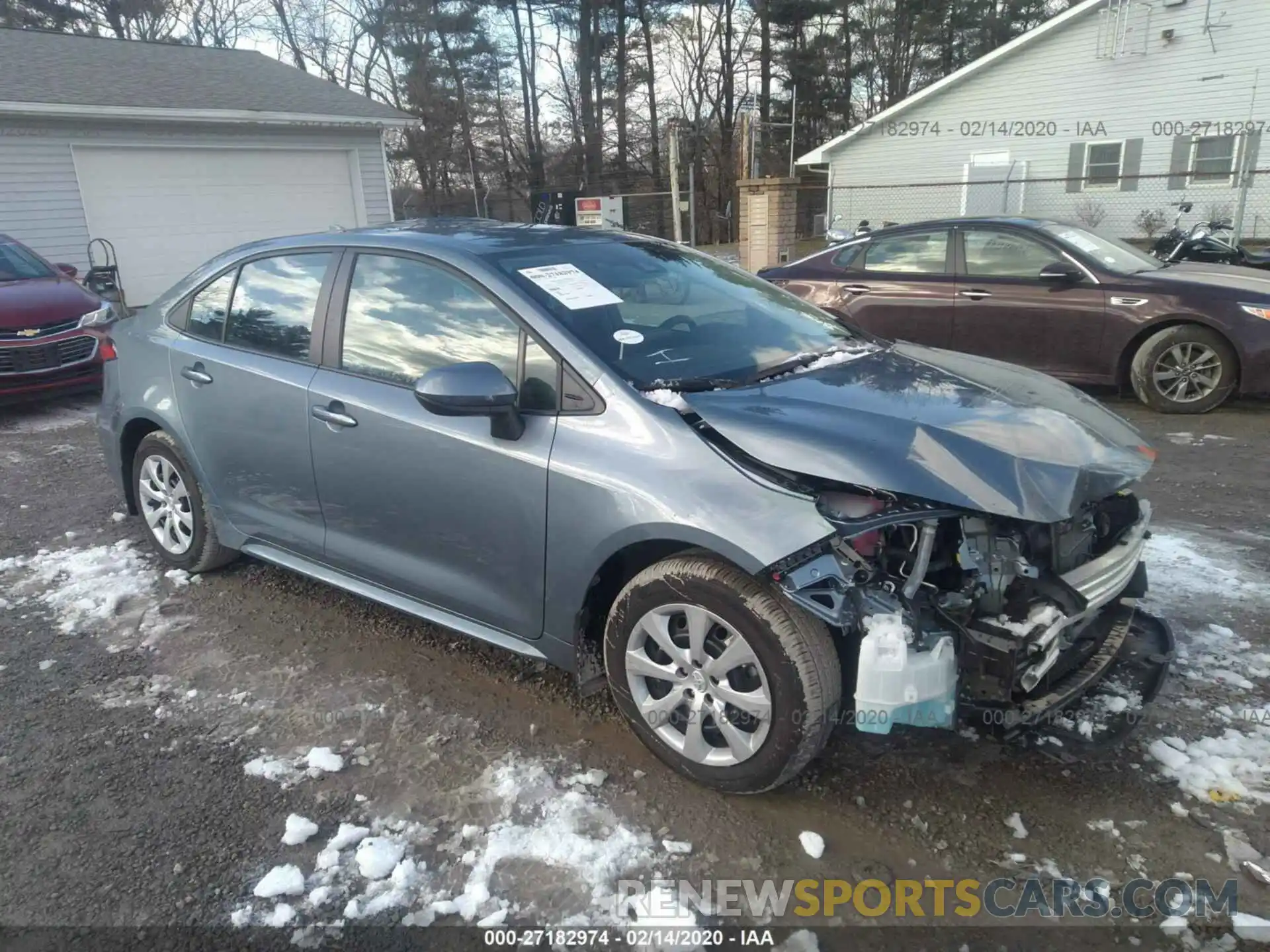 1 Photograph of a damaged car 5YFEPRAE6LP068085 TOYOTA COROLLA 2020