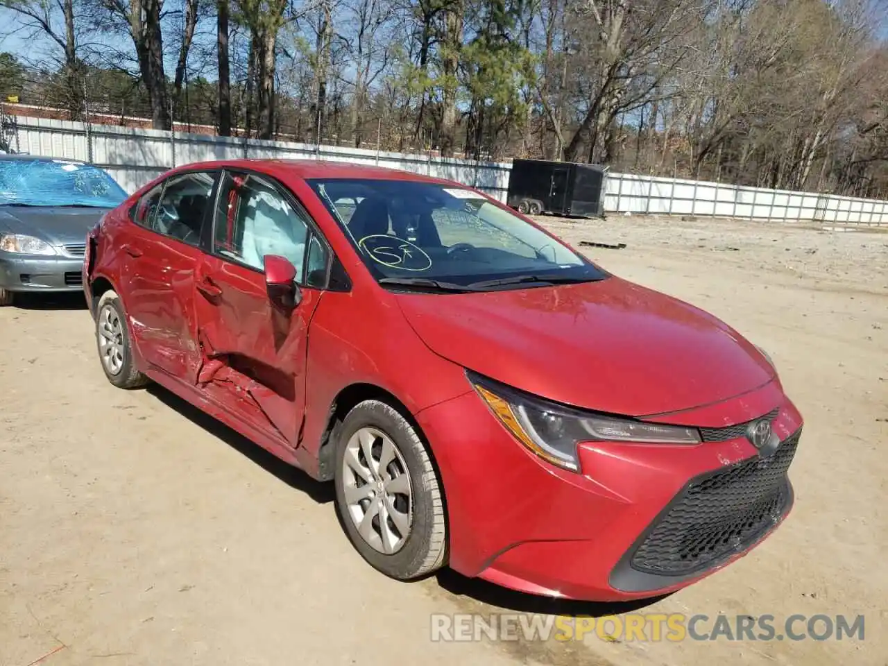 1 Photograph of a damaged car 5YFEPRAE6LP068636 TOYOTA COROLLA 2020