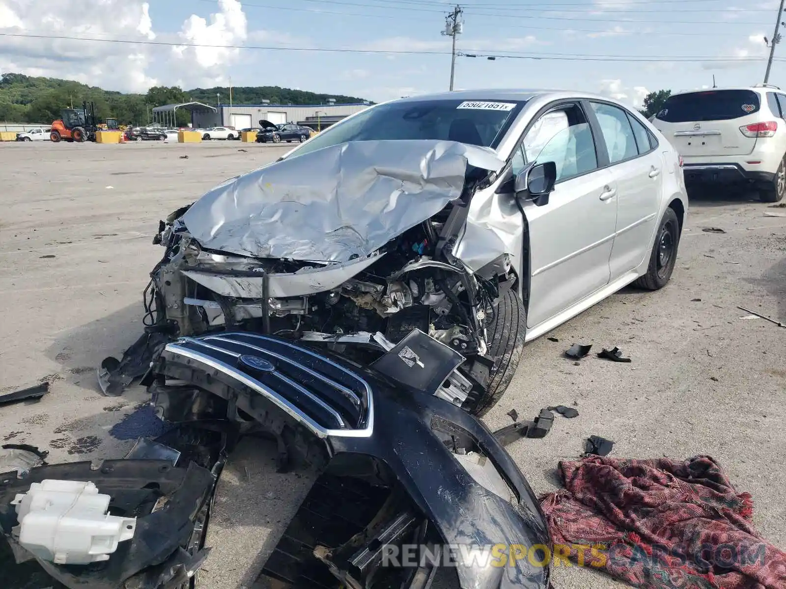 2 Photograph of a damaged car 5YFEPRAE6LP069267 TOYOTA COROLLA 2020