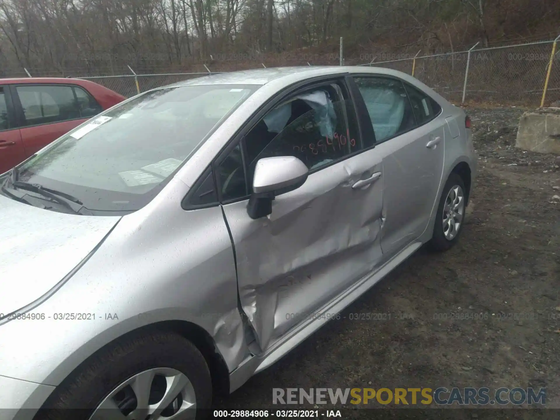 6 Photograph of a damaged car 5YFEPRAE6LP069768 TOYOTA COROLLA 2020