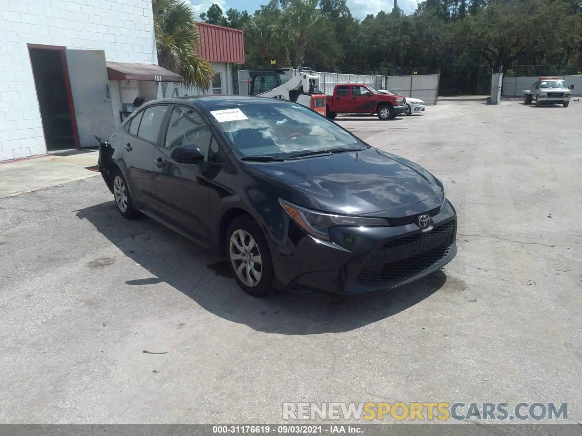 1 Photograph of a damaged car 5YFEPRAE6LP070421 TOYOTA COROLLA 2020