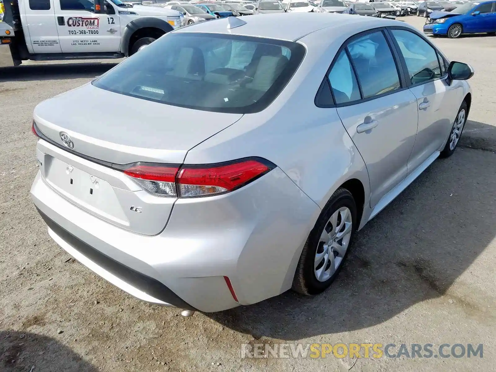 4 Photograph of a damaged car 5YFEPRAE6LP073920 TOYOTA COROLLA 2020