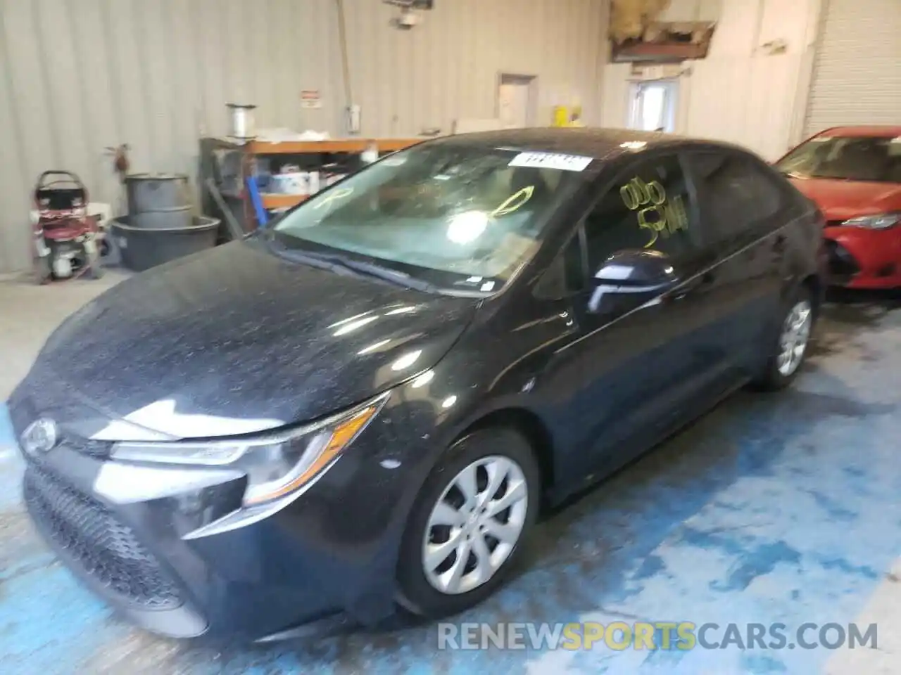 2 Photograph of a damaged car 5YFEPRAE6LP074226 TOYOTA COROLLA 2020