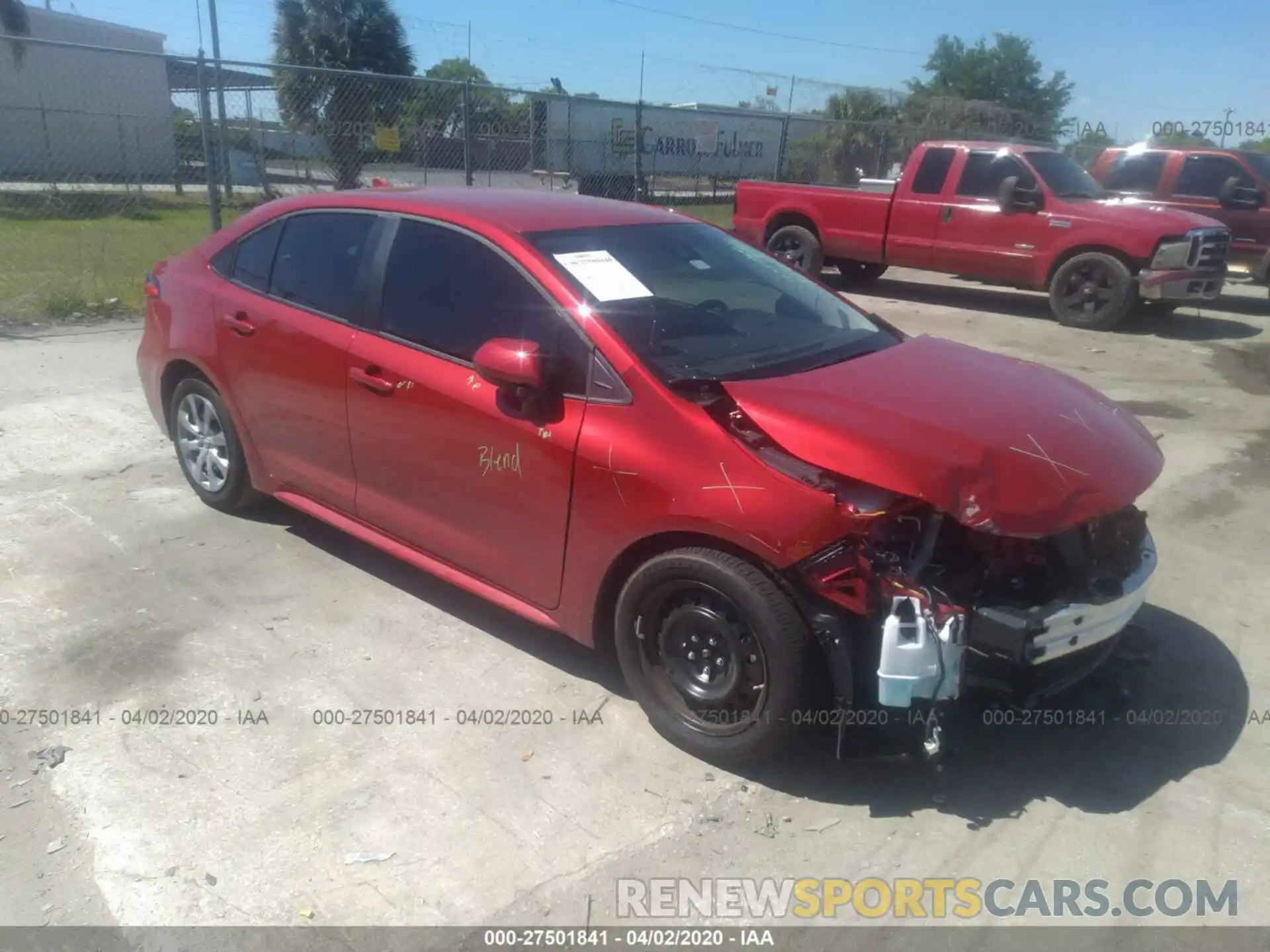 1 Photograph of a damaged car 5YFEPRAE6LP075747 TOYOTA COROLLA 2020