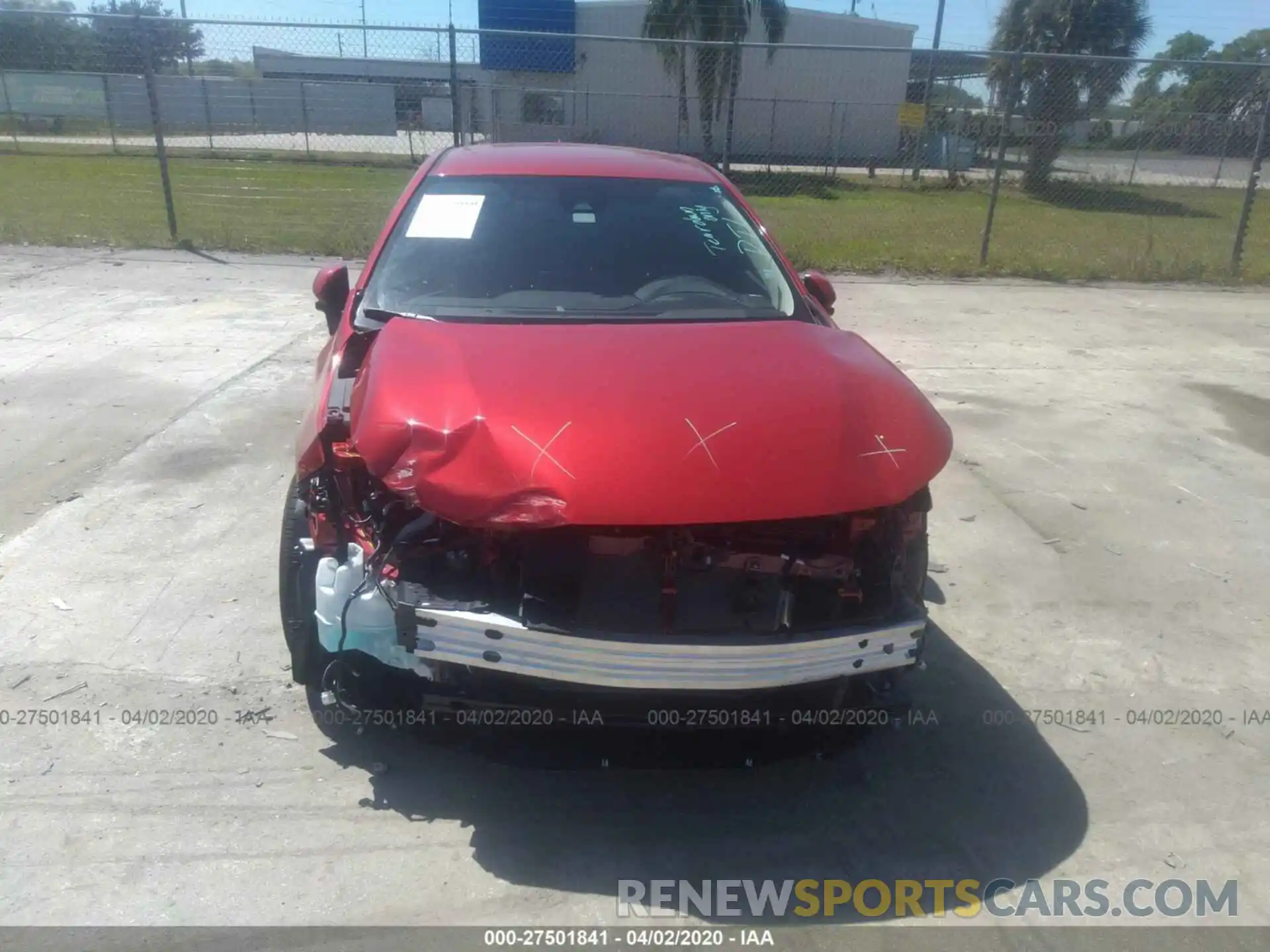 6 Photograph of a damaged car 5YFEPRAE6LP075747 TOYOTA COROLLA 2020