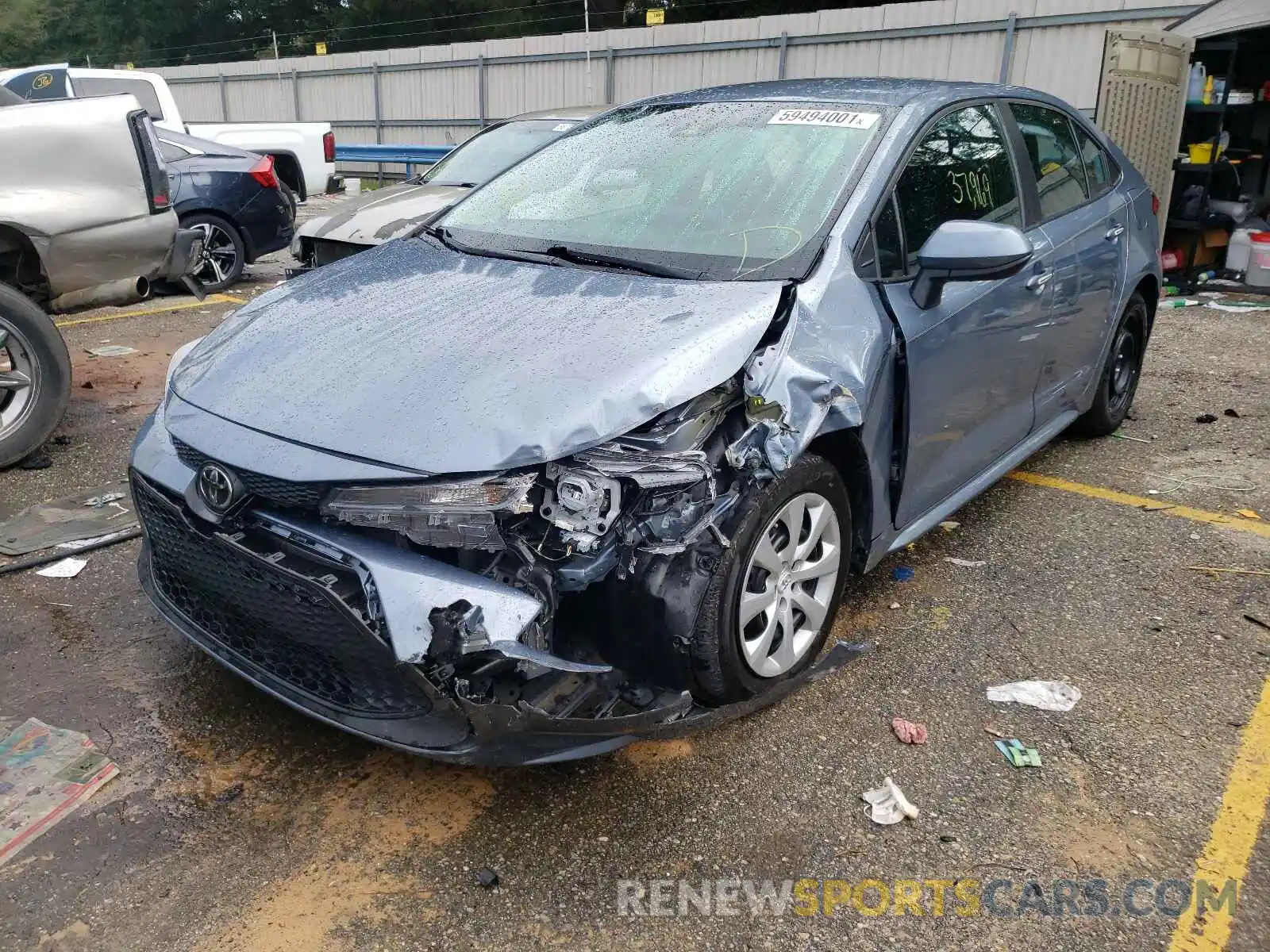 2 Photograph of a damaged car 5YFEPRAE6LP076011 TOYOTA COROLLA 2020