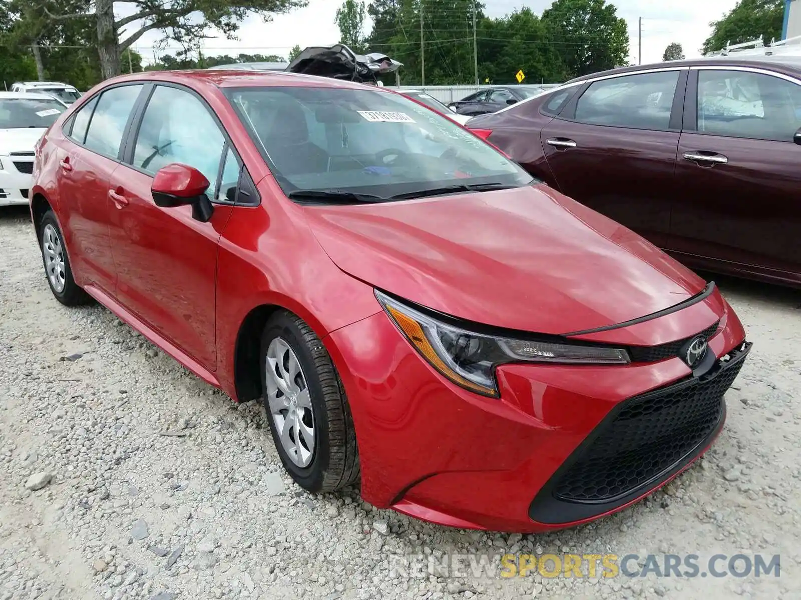 1 Photograph of a damaged car 5YFEPRAE6LP076932 TOYOTA COROLLA 2020