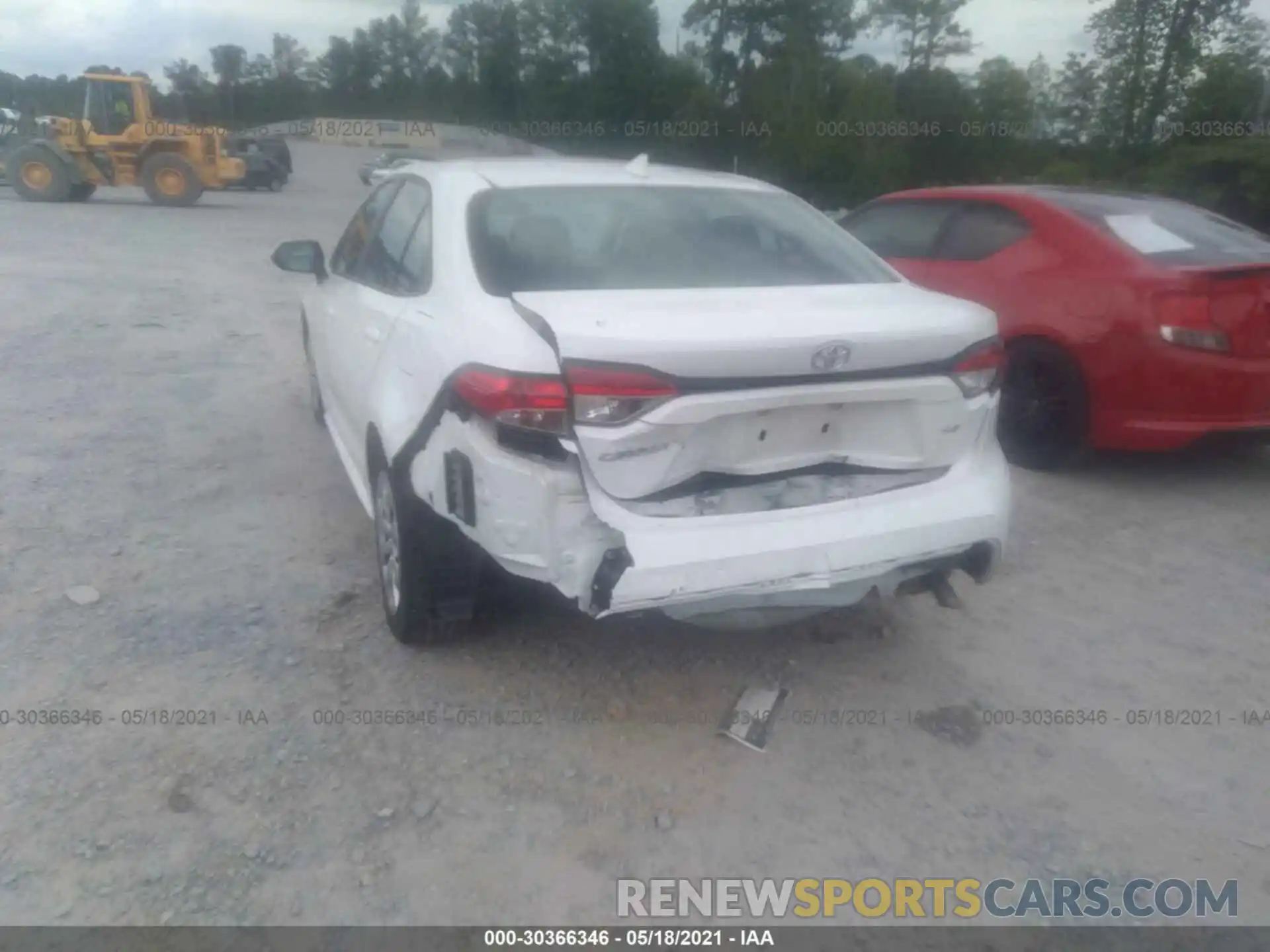 6 Photograph of a damaged car 5YFEPRAE6LP077143 TOYOTA COROLLA 2020