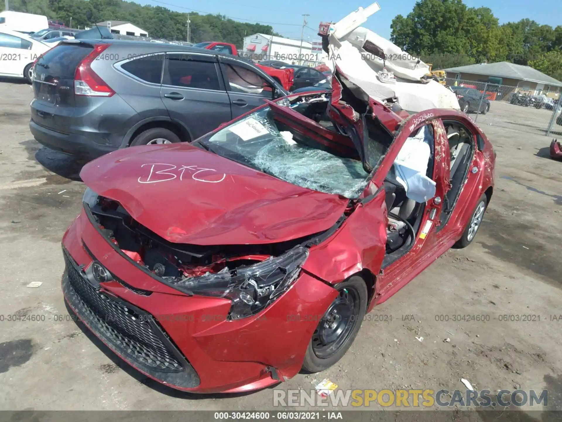 6 Photograph of a damaged car 5YFEPRAE6LP077580 TOYOTA COROLLA 2020