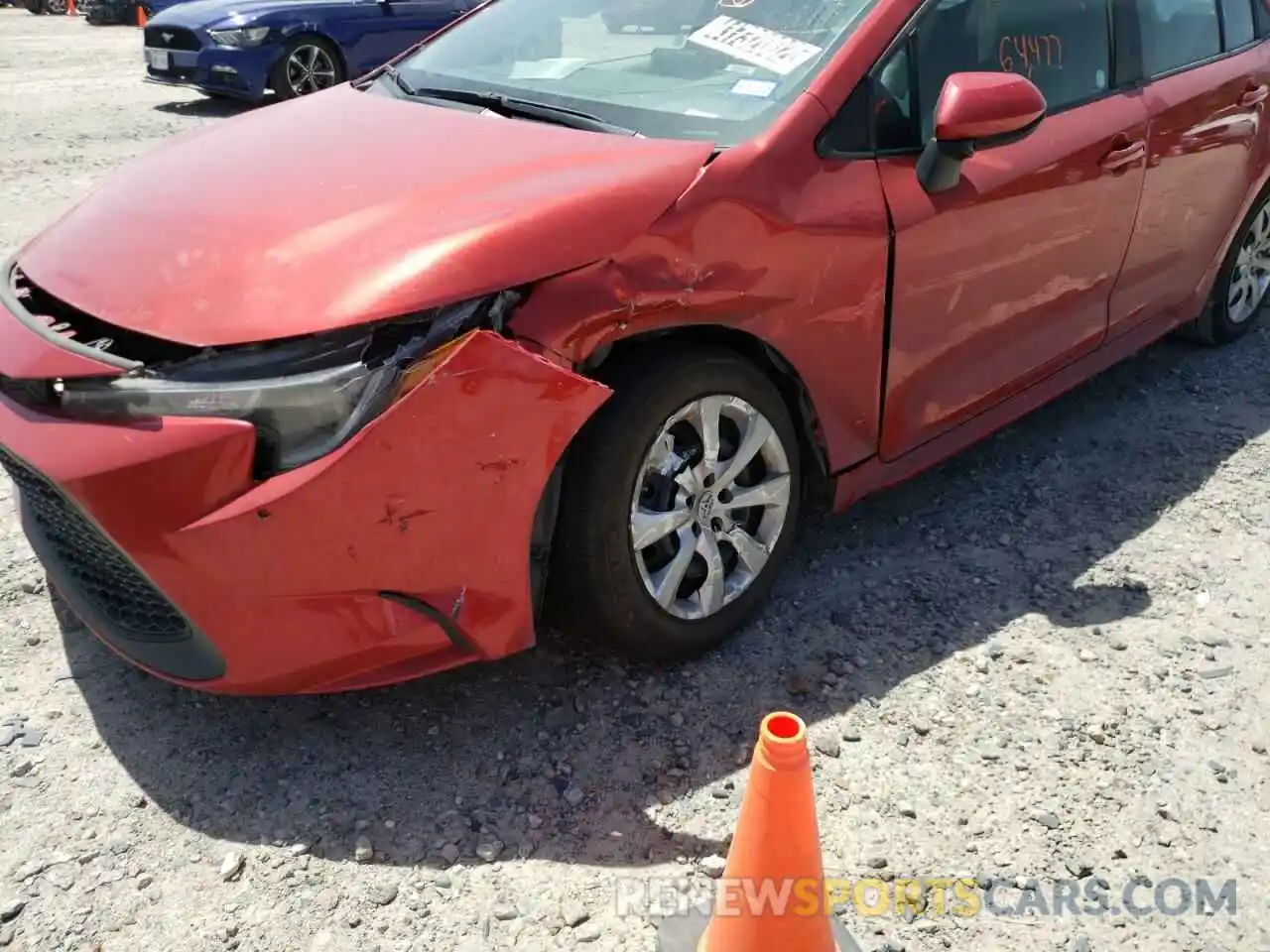 9 Photograph of a damaged car 5YFEPRAE6LP078079 TOYOTA COROLLA 2020