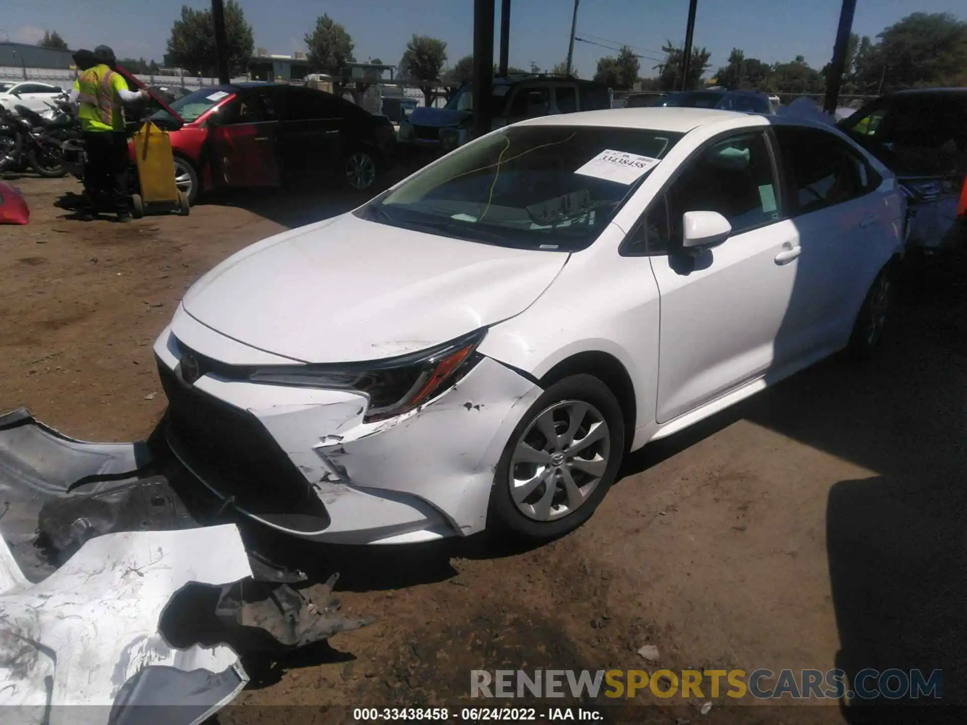 2 Photograph of a damaged car 5YFEPRAE6LP078292 TOYOTA COROLLA 2020