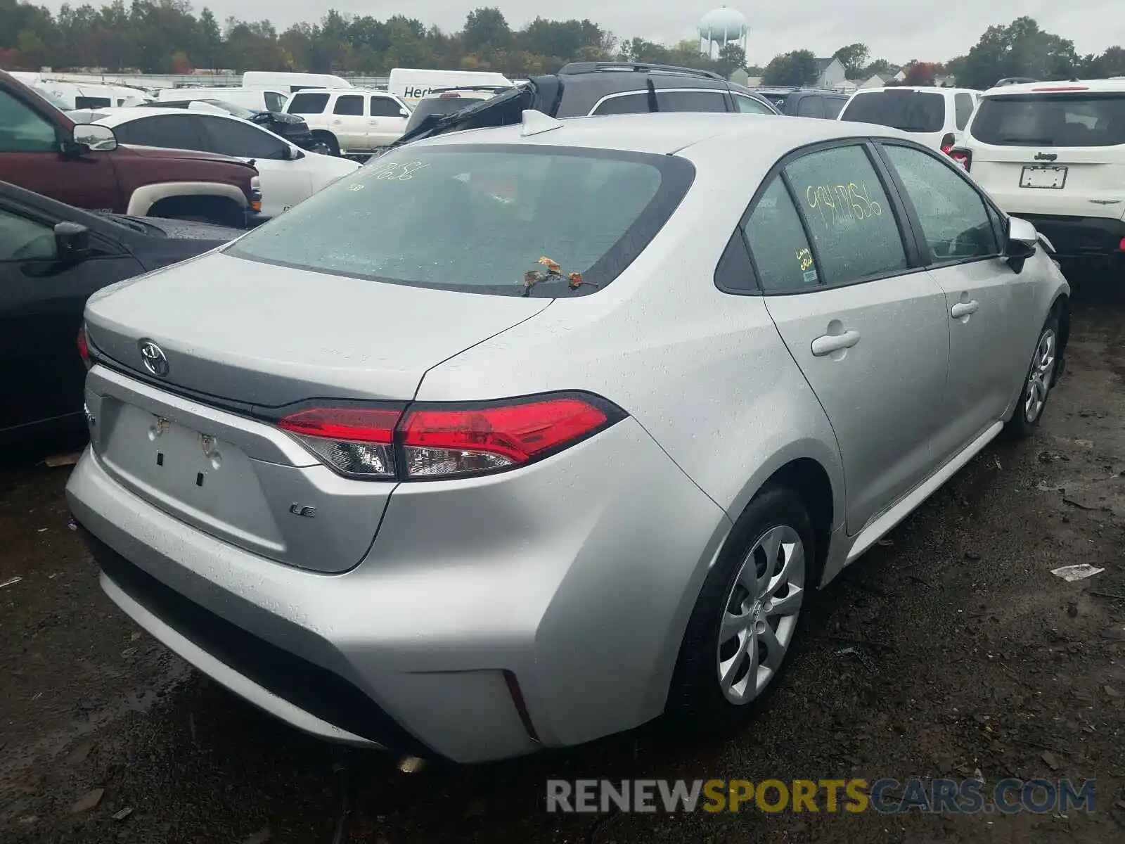 4 Photograph of a damaged car 5YFEPRAE6LP078678 TOYOTA COROLLA 2020