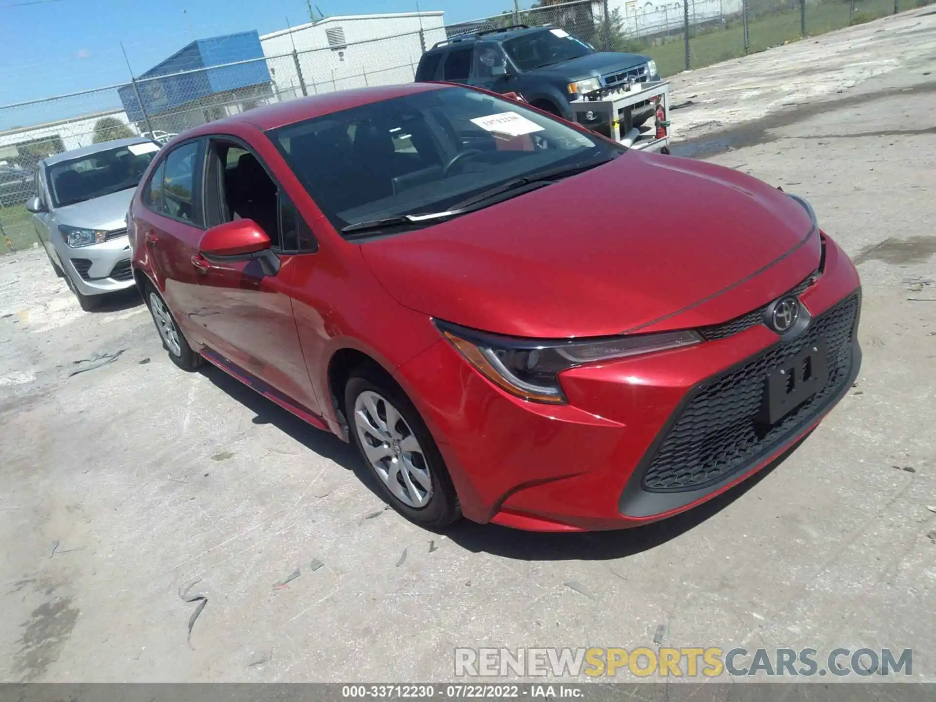 1 Photograph of a damaged car 5YFEPRAE6LP078776 TOYOTA COROLLA 2020