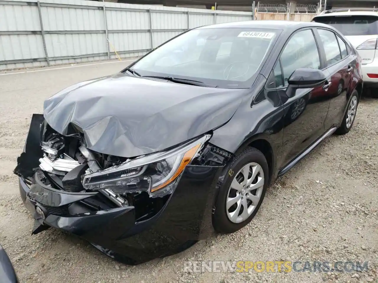 2 Photograph of a damaged car 5YFEPRAE6LP079751 TOYOTA COROLLA 2020